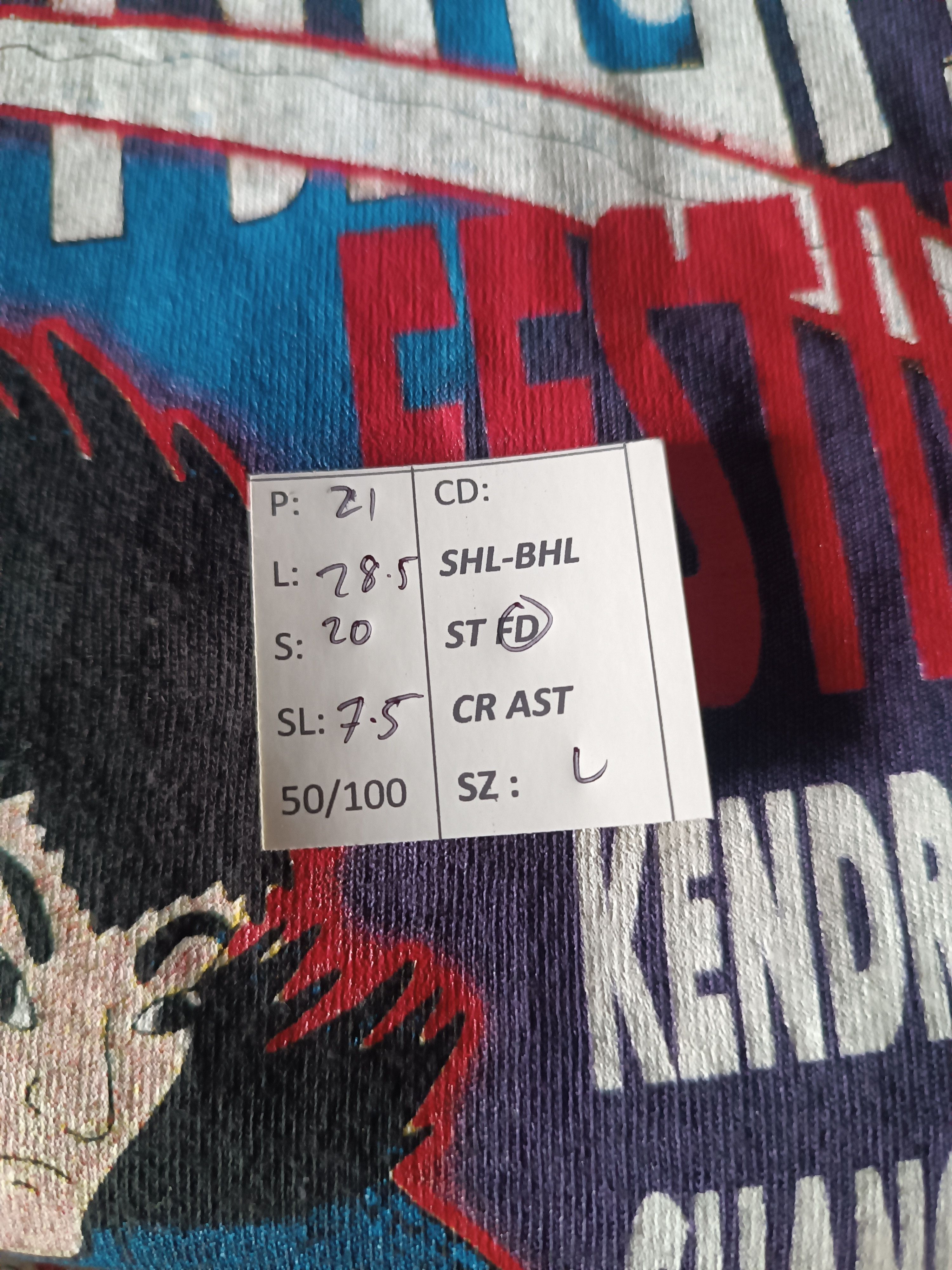 Rap Tees VINTAGE '17 DAY N NIGHT KENDRICK LAMAR TRAVIS SCOTT CHANCE Size US L / EU 52-54 / 3 - 14 Thumbnail