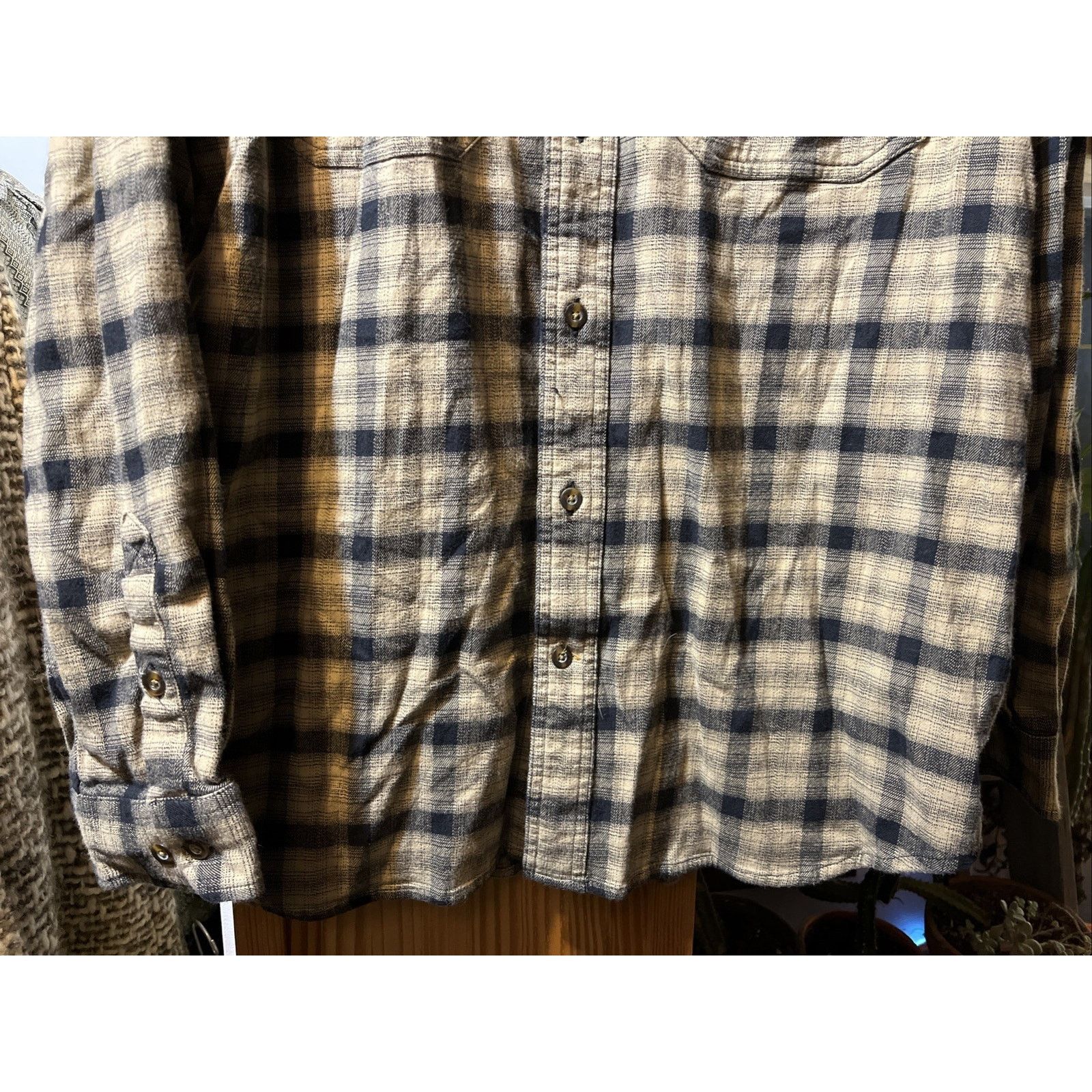 Carhartt Carhartt Shirt Mens L Brown Plaid Outdoor Relaxed Fit Button Size US L / EU 52-54 / 3 - 5 Thumbnail