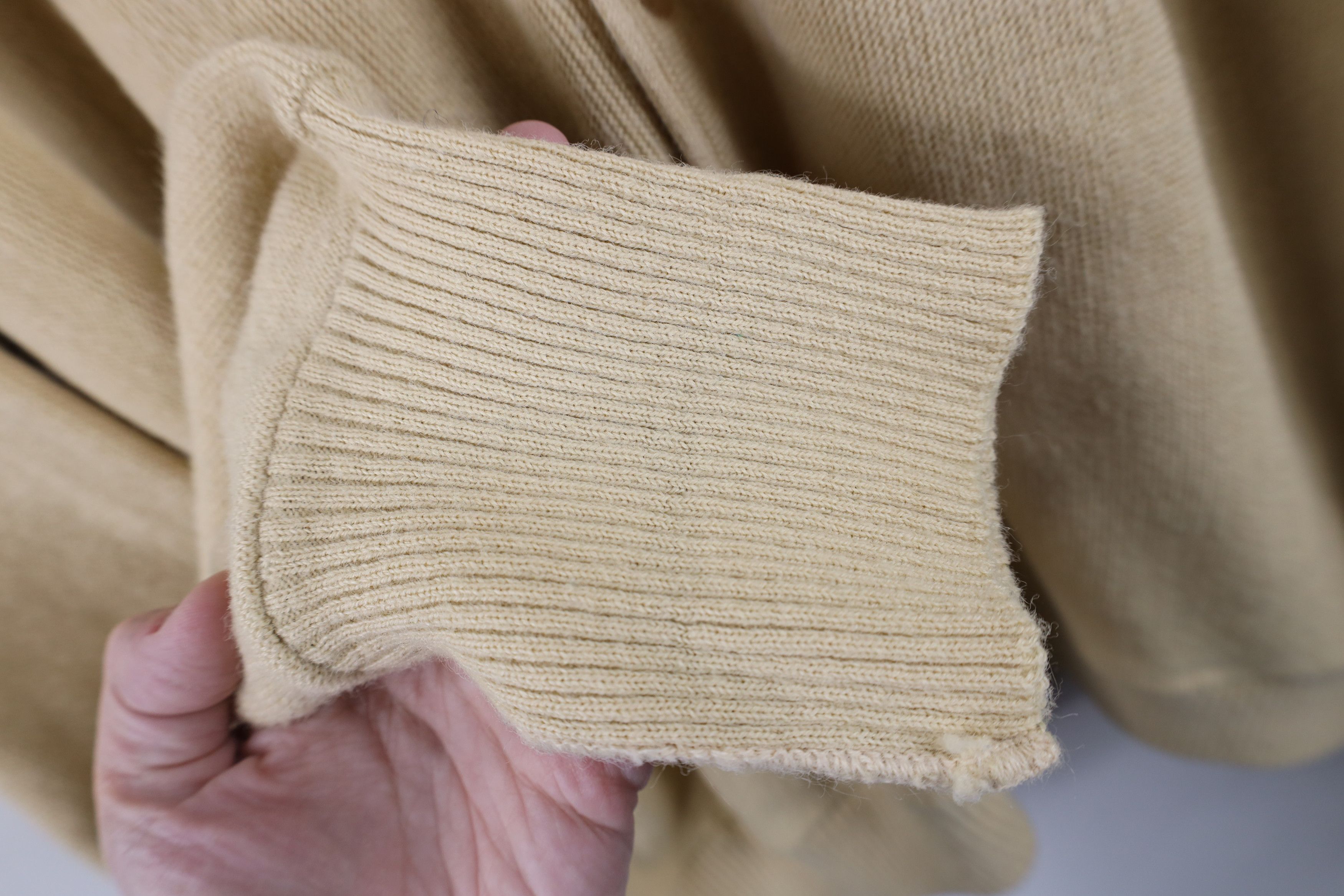 Vintage Vintage 70s Streetwear Knit Cardigan Sweater Beige USA Size US XL / EU 56 / 4 - 9 Thumbnail