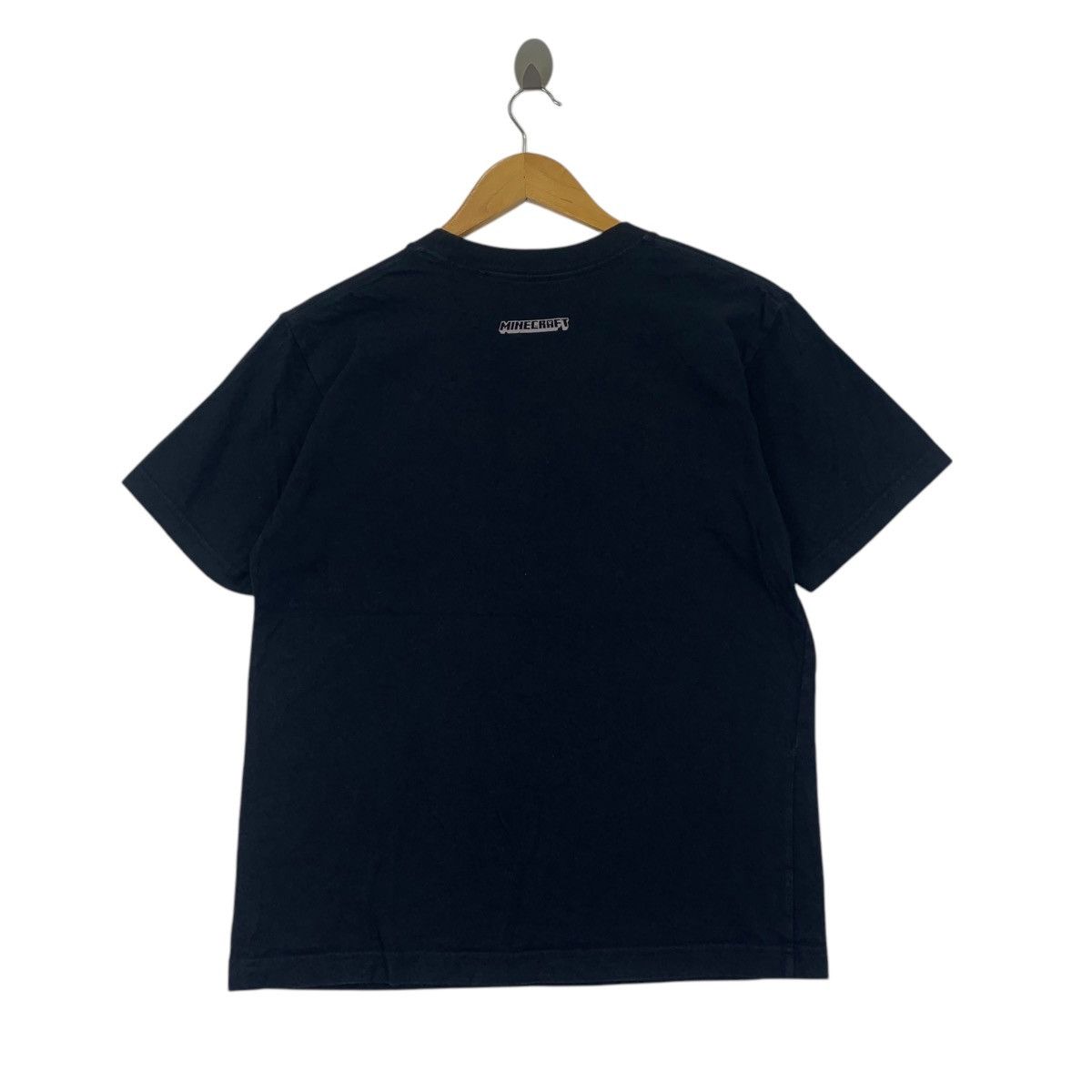 Uniqlo UNIQLO x MINECRAFT GAME Create Explorer Survive Tee Shirt Size S / US 4 / IT 40 - 5 Thumbnail