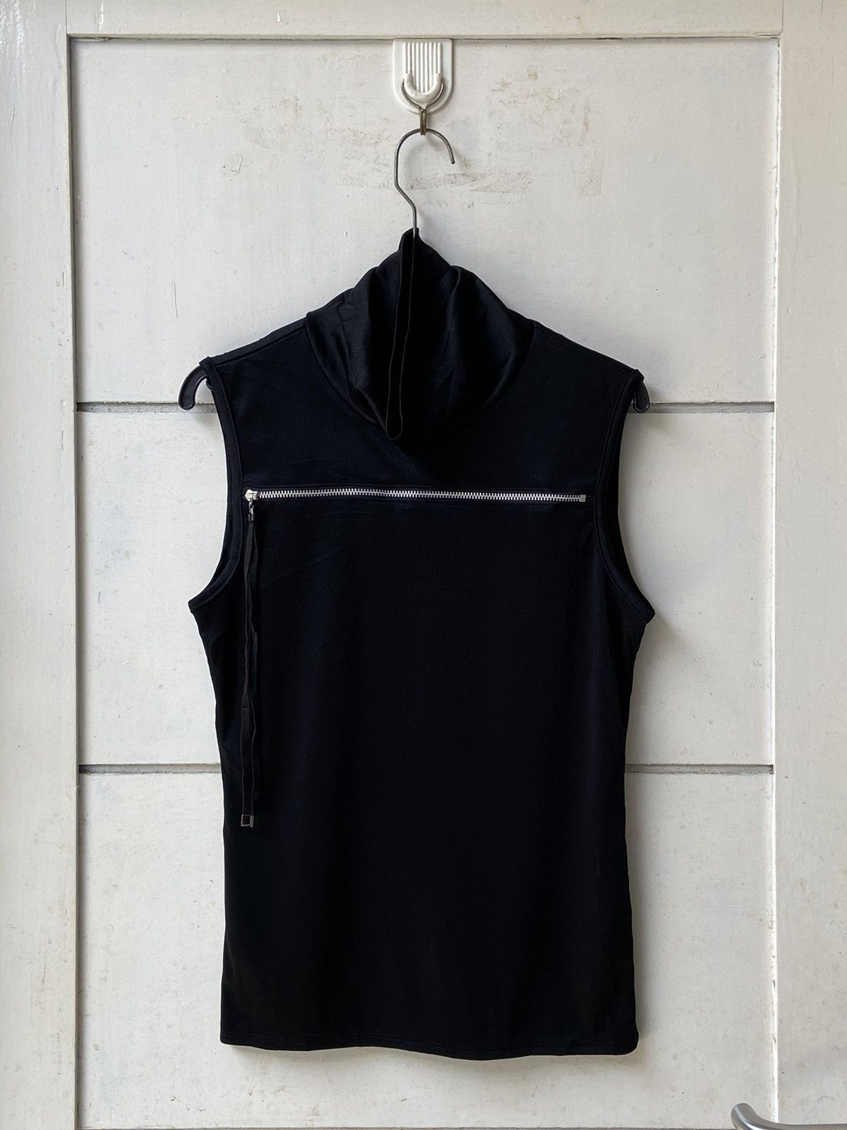 Karl Lagerfeld LAGERFELD Black Sleeveless T-Shirts Size US XS / EU 42 / 0 - 1 Thumbnail