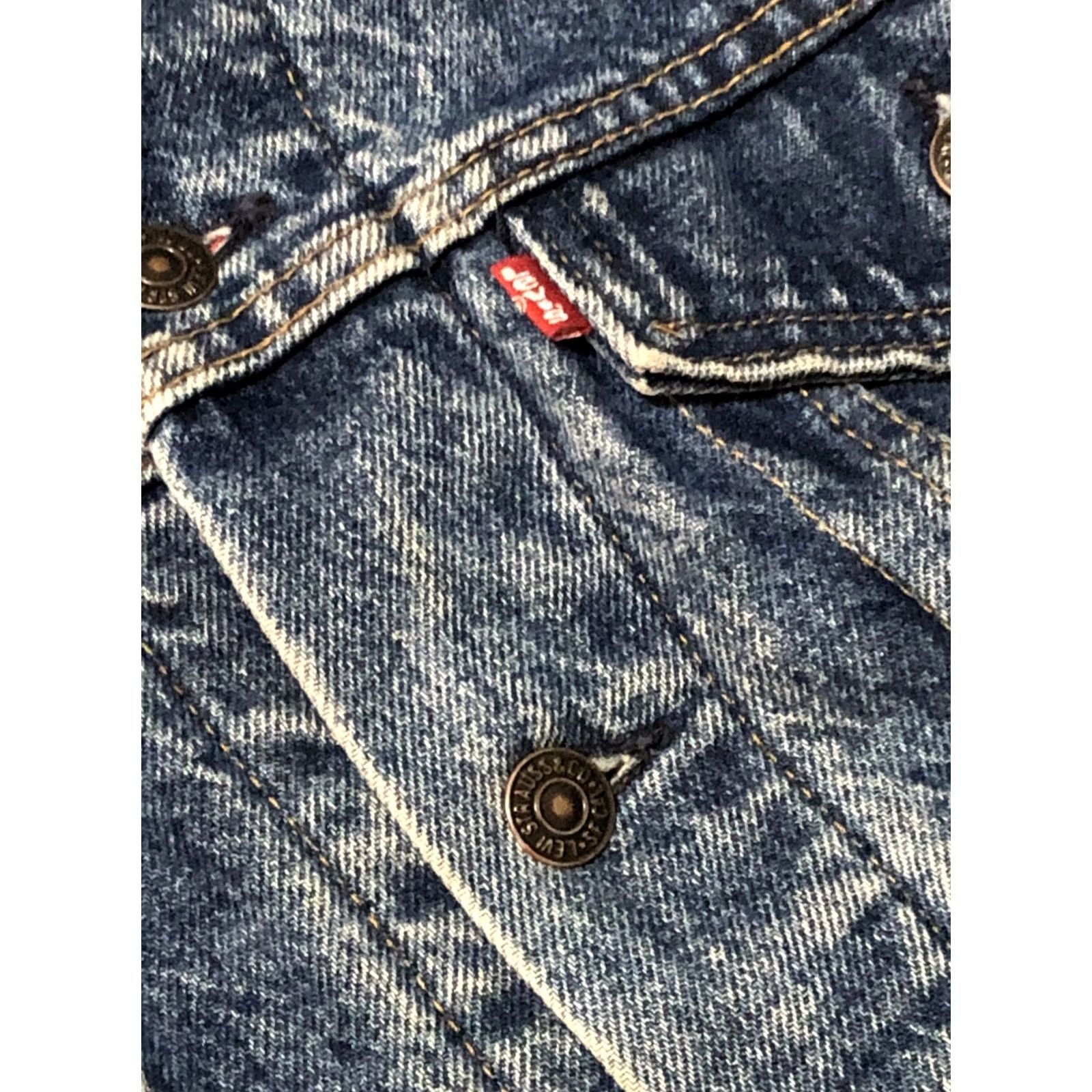 Levi's VINTAGE Levi's Trucker Denim Jacket 70411 0816 Flannel Lined Mens 44 Blue 80s USA Jacket Mens 44 Levi's Trucker 80s USA Blue Jacket Size US S / EU 44-46 / 1 - 4 Thumbnail