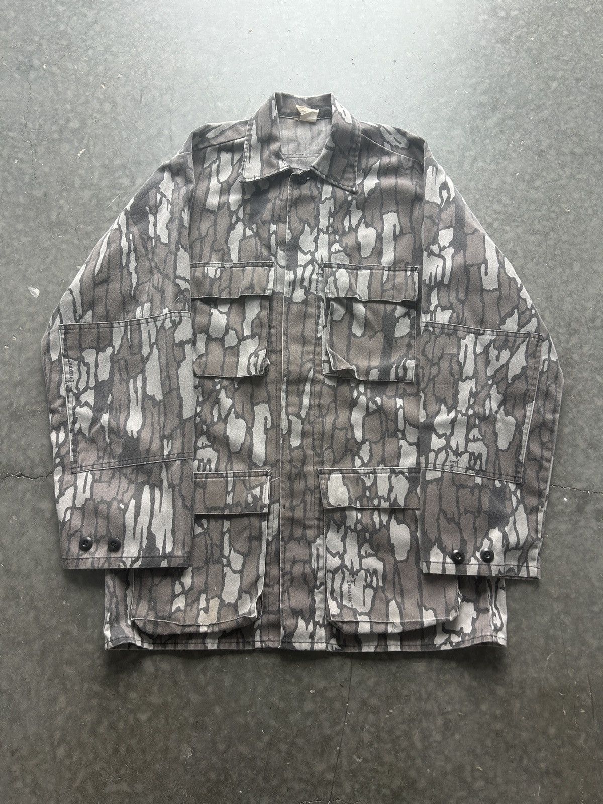 Vintage Vintage 90s Trebark Camo Chore Jacket Size US XL / EU 56 / 4 - 1 Thumbnail
