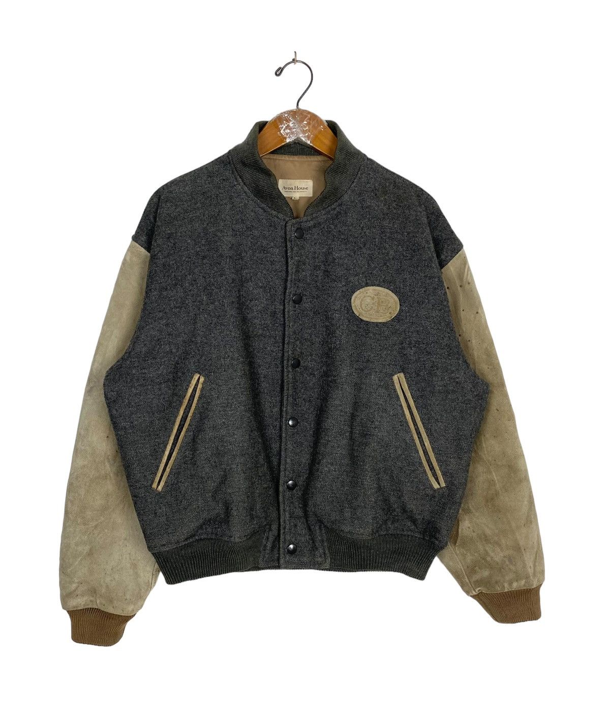 Japanese Brand Rare‼️ Vintage Avon House Wool Varsity Suede Leather Size US M / EU 48-50 / 2 - 1 Thumbnail