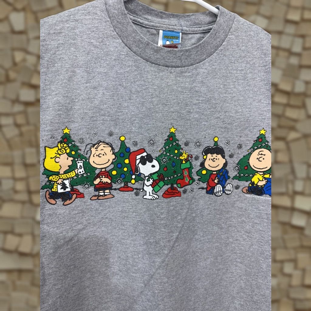 Peanuts VINTAGE Peanuts Christmas Shirt Mens Medium Cartoon Graphic T-Shirt Gray 2000s Holiday Snoopy Size US M / EU 48-50 / 2 - 1 Thumbnail