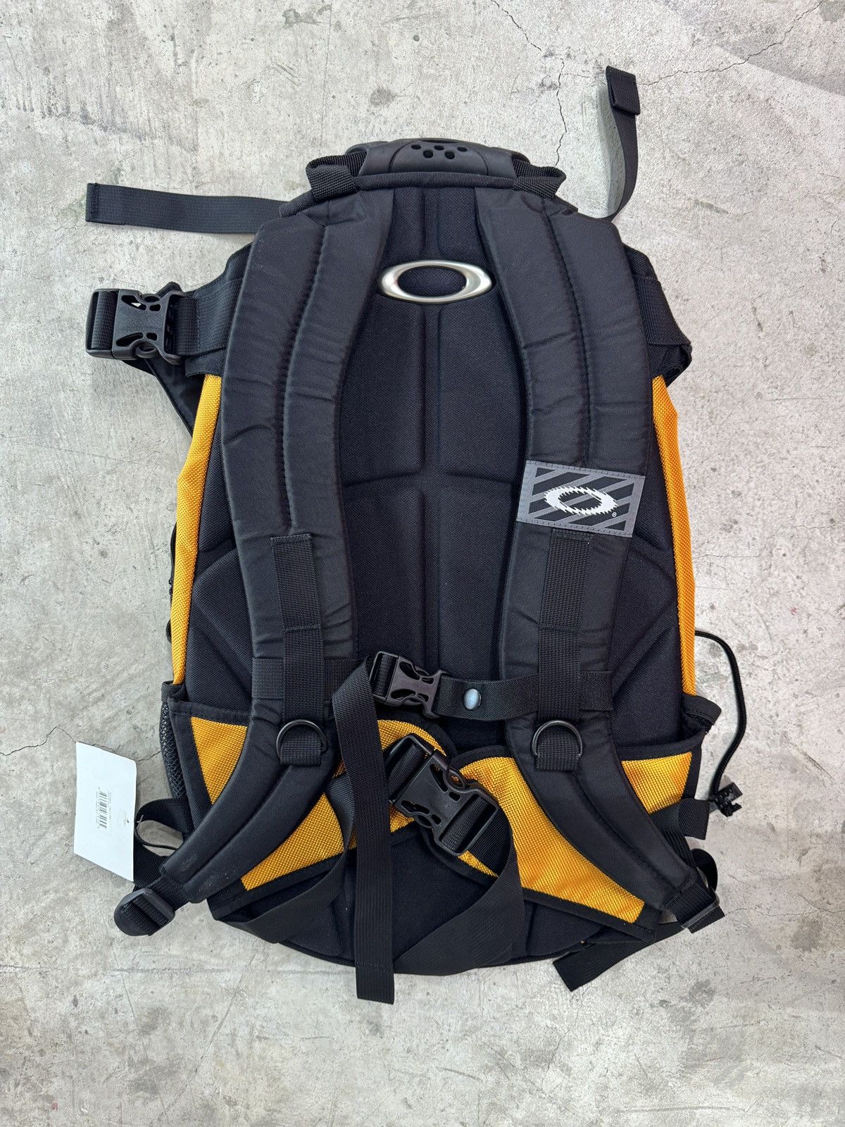 Oakley × Vintage Vintage Oakley Icon Backpack tactical layer Palace rare y2k Size ONE SIZE - 5 Thumbnail