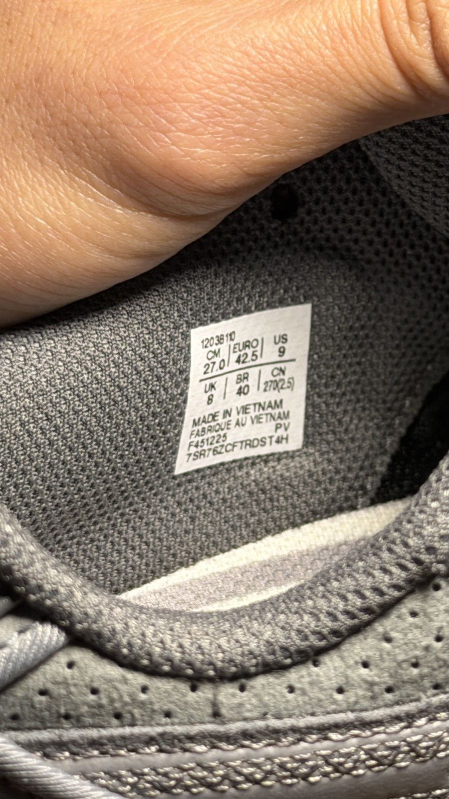 Thom Browne Thom Browne x Asics Kayano 14 Size US 8 / EU 41 - 13 Thumbnail