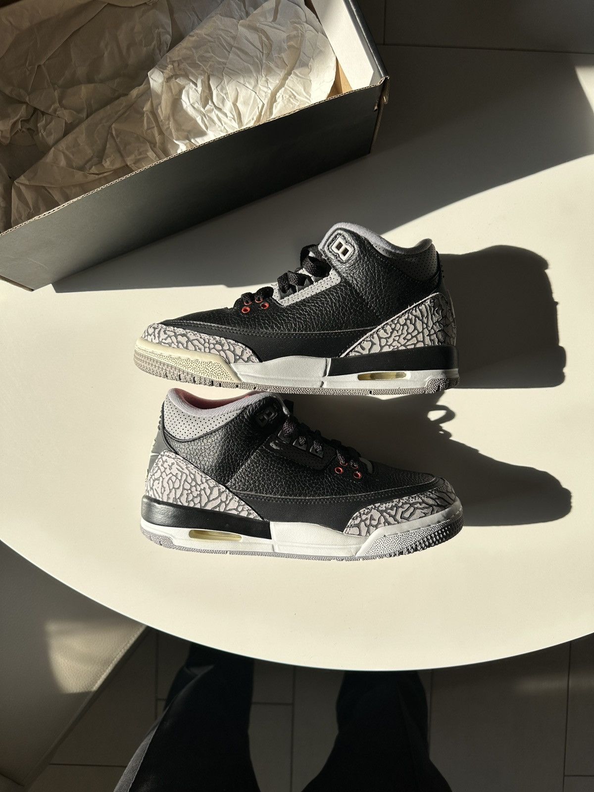 Jordan Brand Jordan 3 Black Cement 2011 Size US 11 / EU 44 - 1 Thumbnail