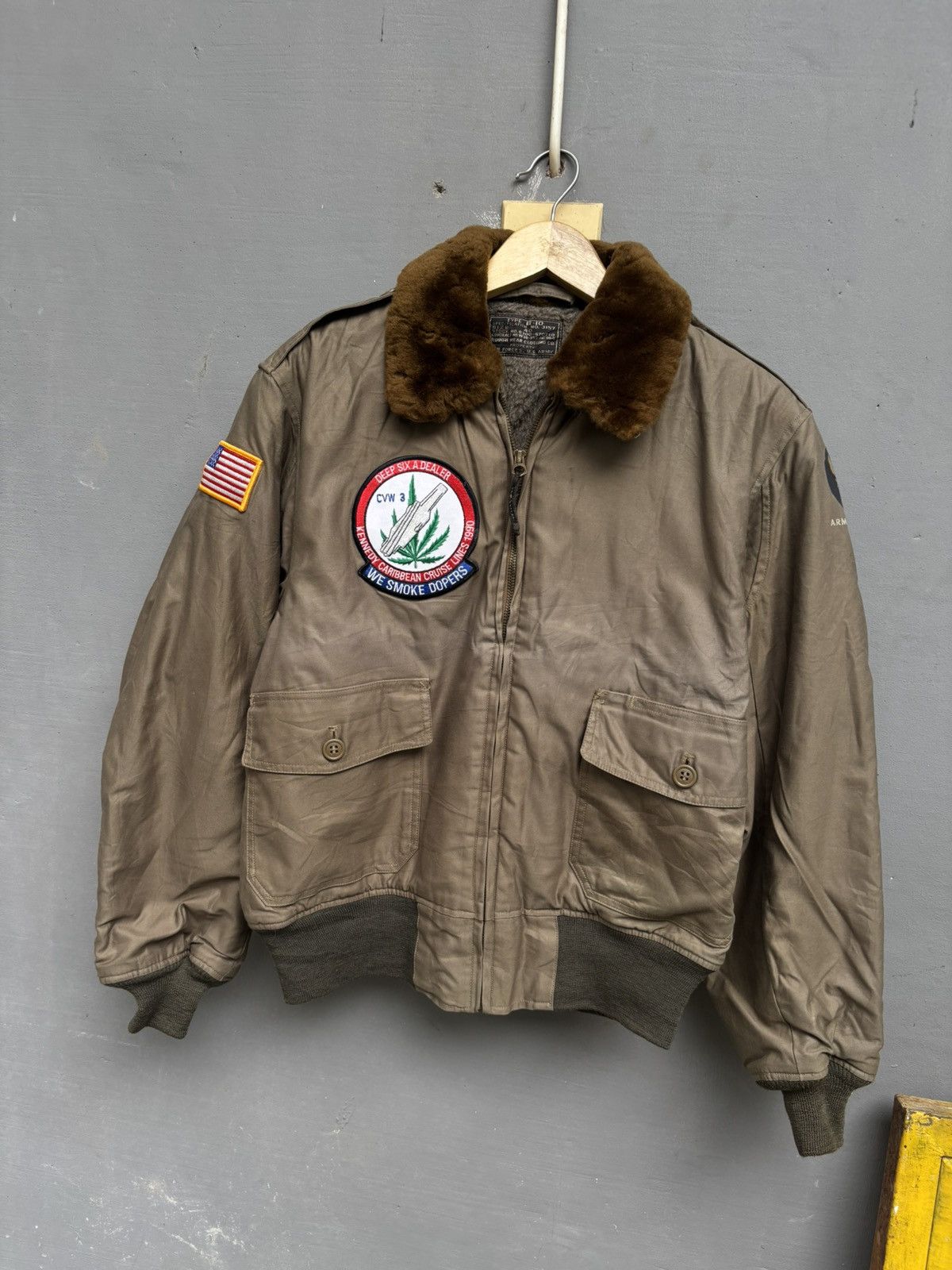 Buzz Rickson's B10 bomber military buzzricksons Toyo enterprise jacket Size US L / EU 52-54 / 3 - 2 Thumbnail