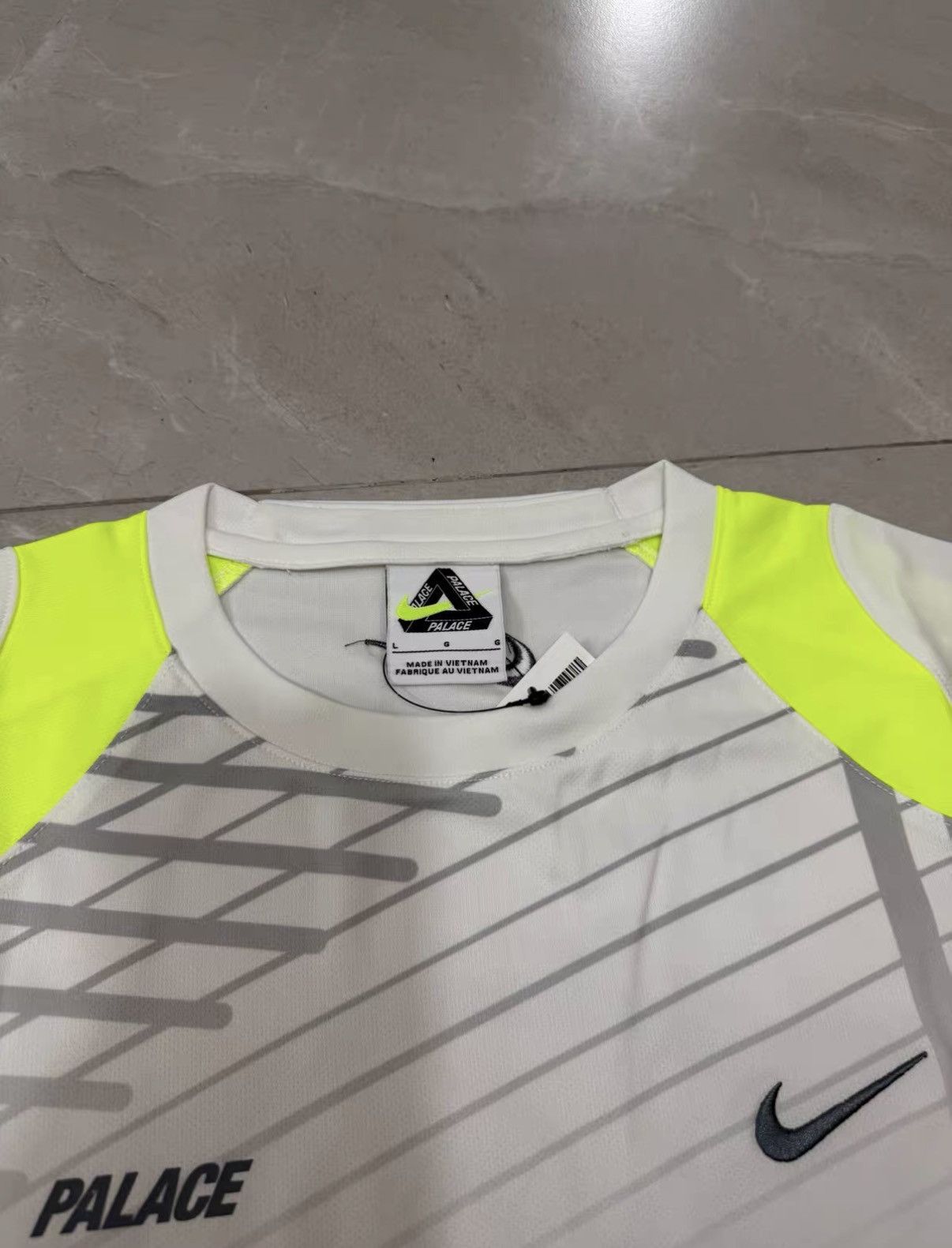 Palace PALACE x Nike FW25 TOTAL P90 JERSEY J34 Size US L / EU 52-54 / 3 - 2 Thumbnail