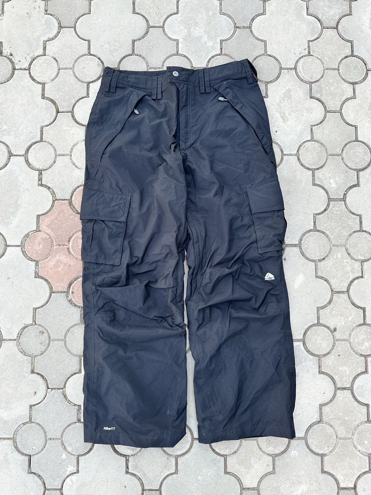 Nike × Nike ACG × Vintage Vintage Nike ACG Parachute Multi Pocket Pants Gorpcore Size US 34 / EU 50 - 1 Thumbnail