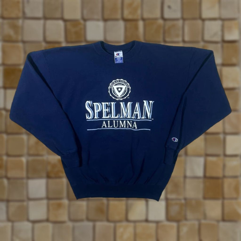 Champion VINTAGE Champion "Spelman Alumna" Spellout Graphic Navy Blue Sweatshirt L Mens Regular Pullover Long Sleeve Size US L / EU 52-54 / 3 - 1 Thumbnail
