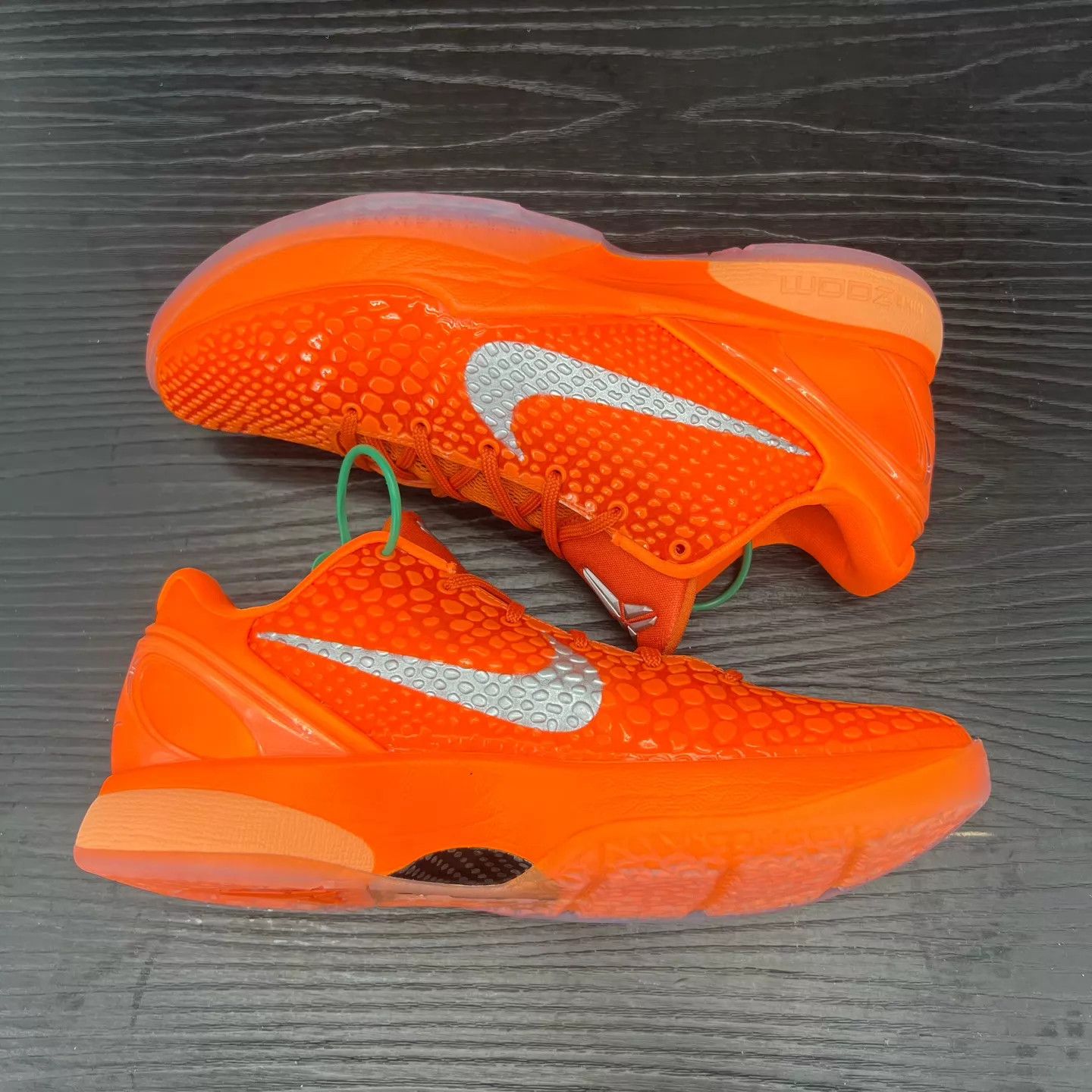 Nike ZK6 Orange Silver Size 42 Worn Box Lid Missing Size US 8.5 / EU 41-42 - 3 Thumbnail