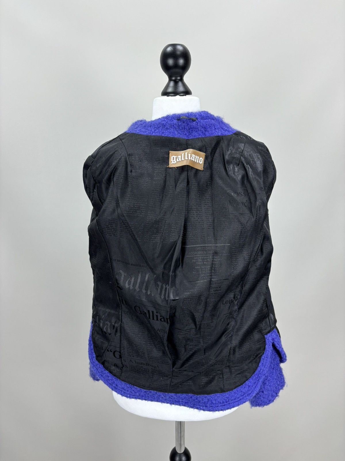 John Galliano Womens blazer John Galliano Size M Color Purple Size M / US 6-8 / IT 42-44 - 11 Thumbnail
