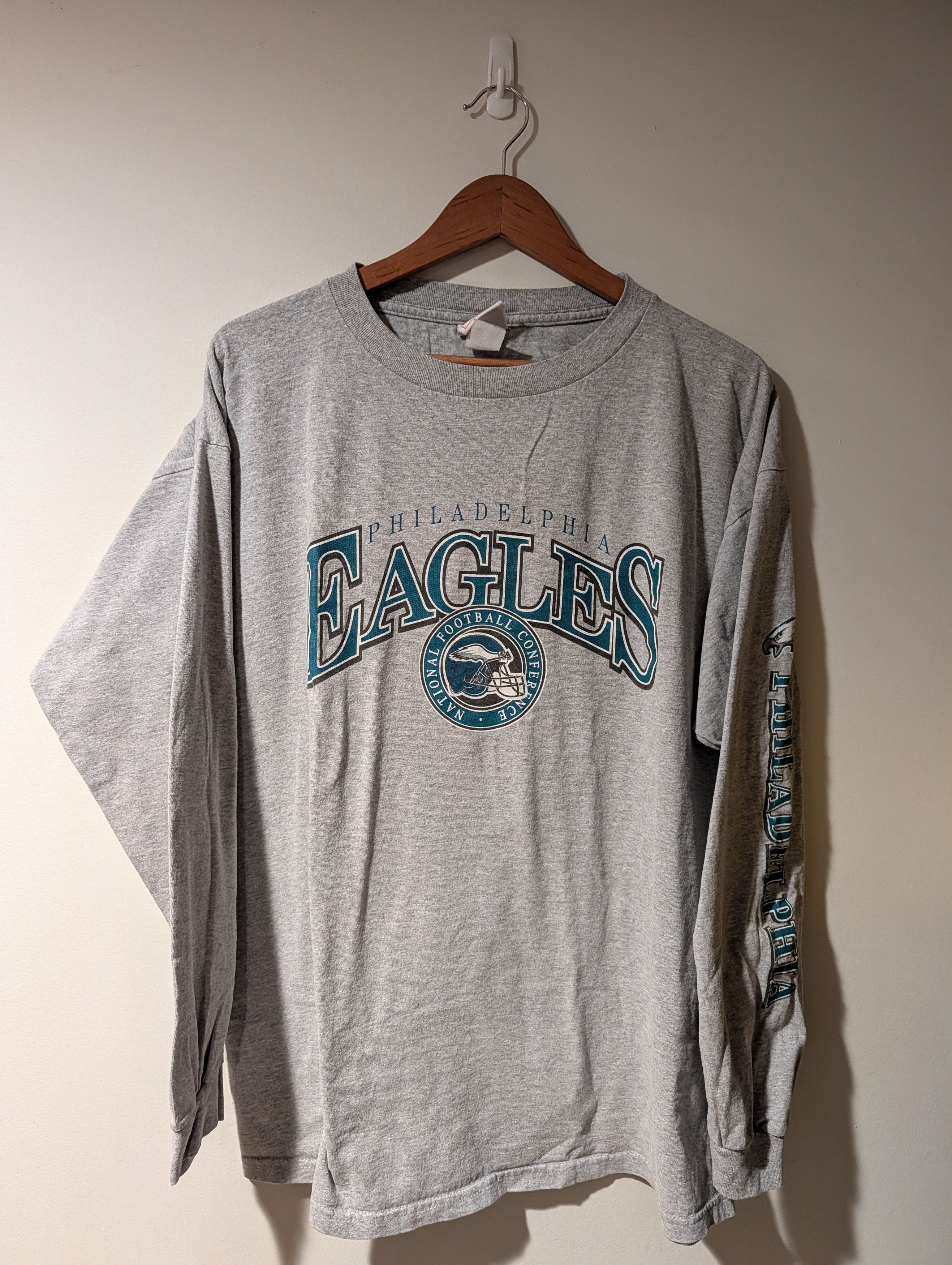 NFL Vintage 90s Philadelphia Eagles Long Sleeve T-Shirt NFL Size US XL / EU 56 / 4 - 1 Thumbnail