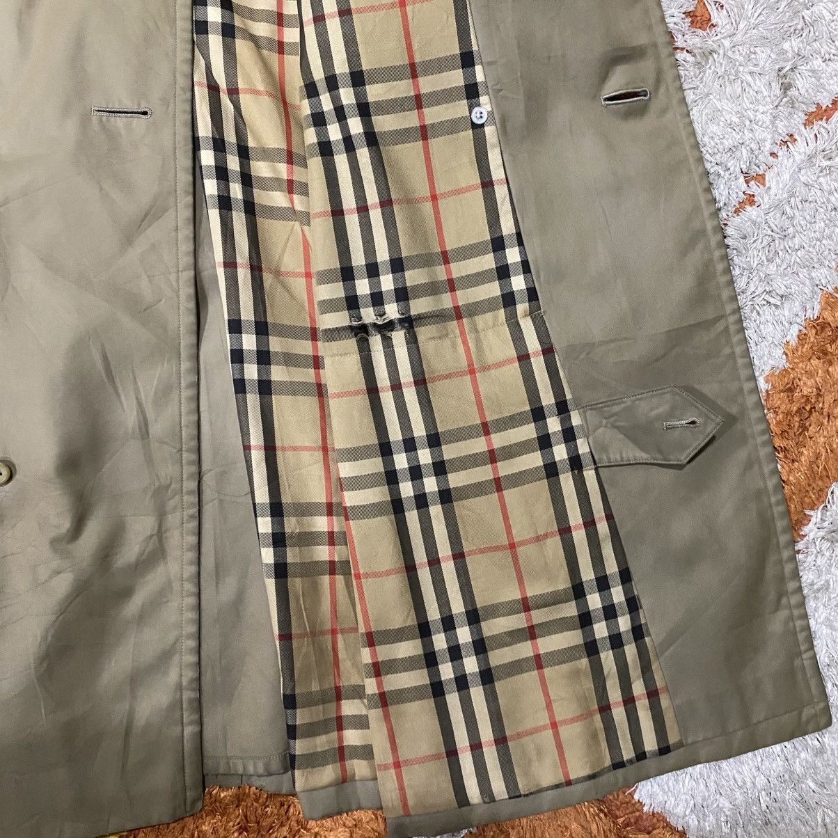 Burberry ☀️Vintage Burberrys double breasted trench coat Size US M / EU 48-50 / 2 - 11 Thumbnail