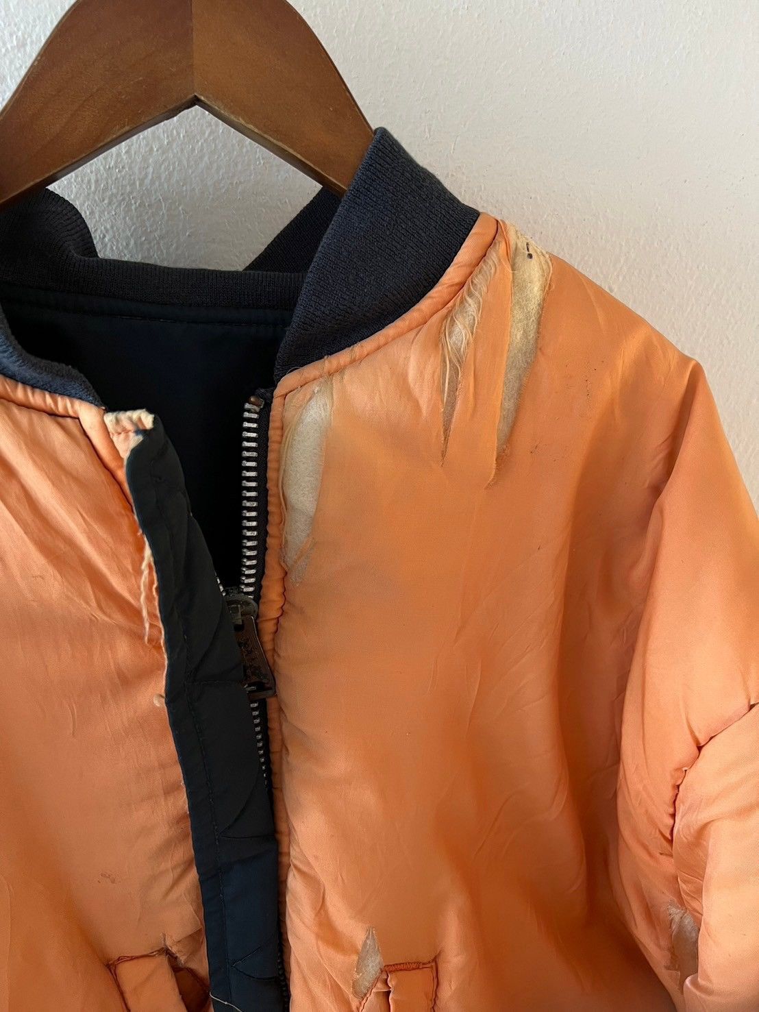 Schott Vintage Schott Flight Bomber Distressed Jacket Size US XL / EU 56 / 4 - 18 Thumbnail
