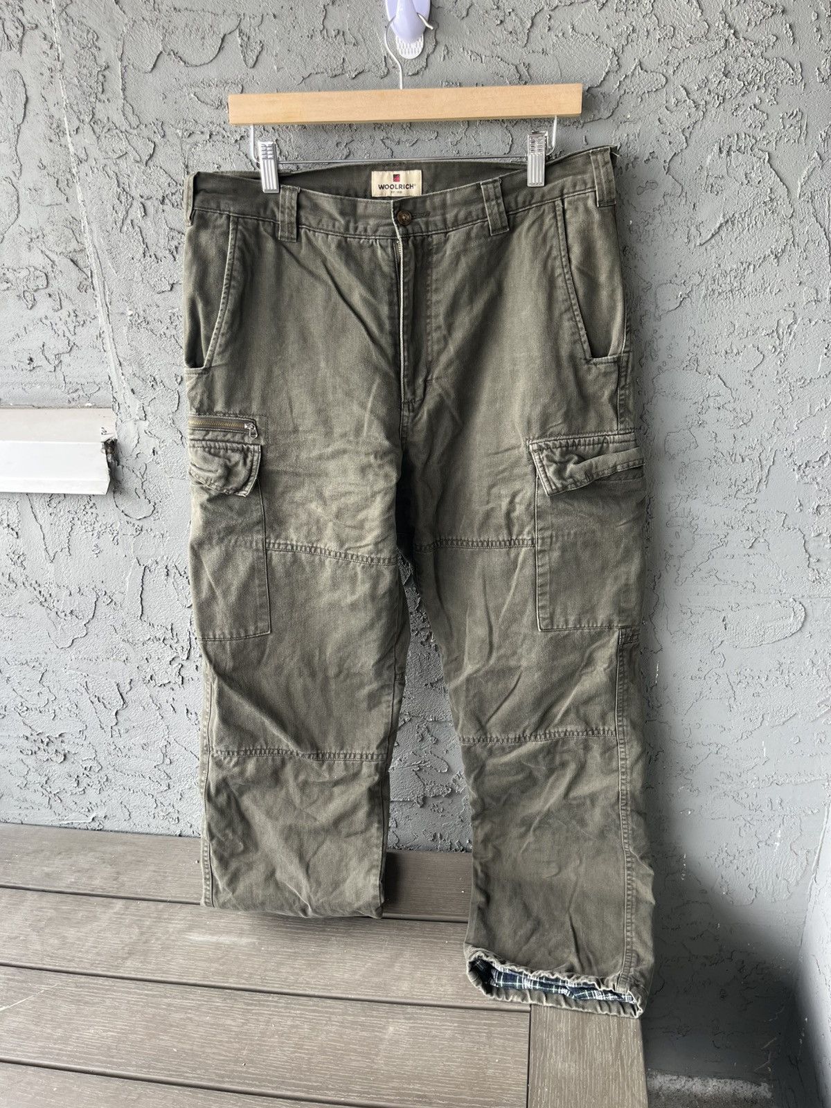 Woolrich Woolen Mills Vintage Woolrich Flannel-Lined Cargo Pants Size 34 Size US 34 / EU 50 - 1 Thumbnail