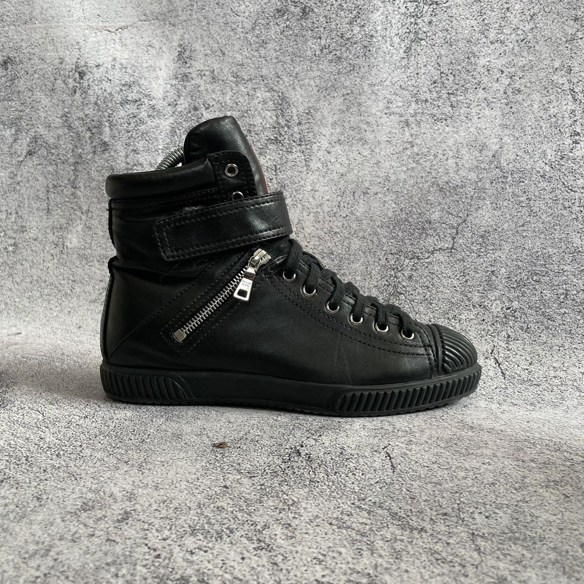 Prada Prada High Top Sneakers Double Zip Black Hi Shoes Vintage Size 37 Size US 7 / IT 37 - 6 Thumbnail