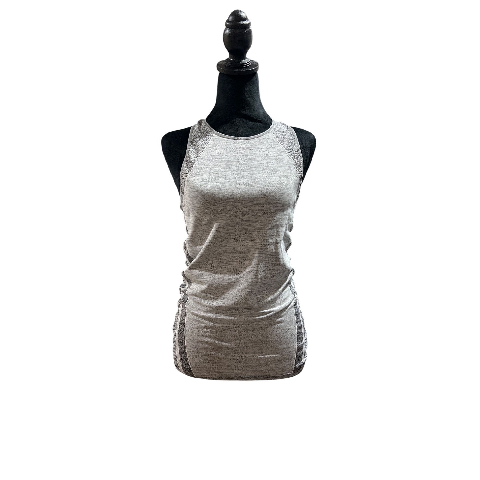 Athleta Athleta Women's Gray Racerback Athletic Tank Top S Size S / US 4 / IT 40 - 1 Thumbnail