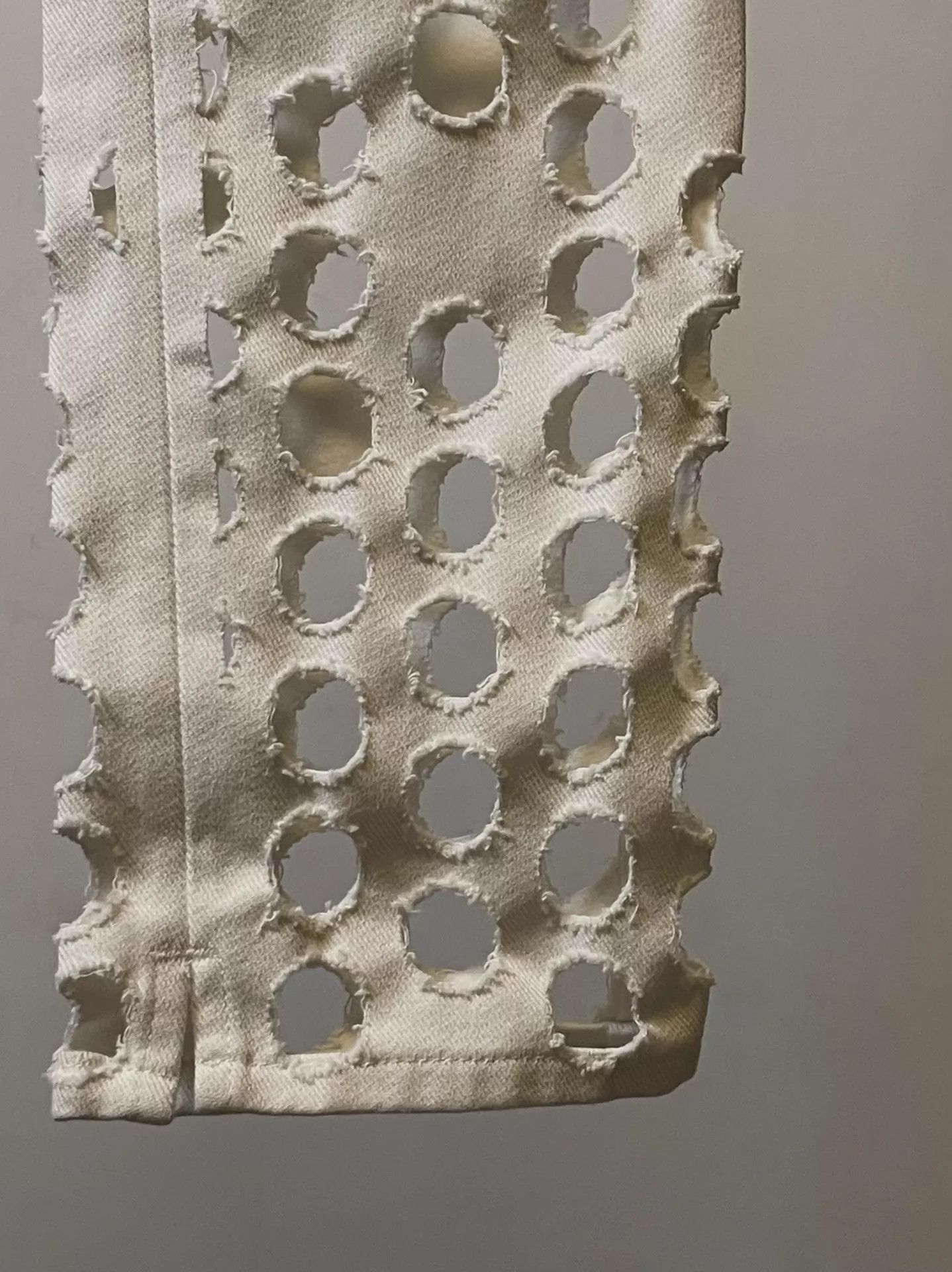 Maison Margiela Maison Margiela SS2020 WL Polka Dot Distressed Jeans Size 25" / US 0 / IT 36 - 4 Thumbnail
