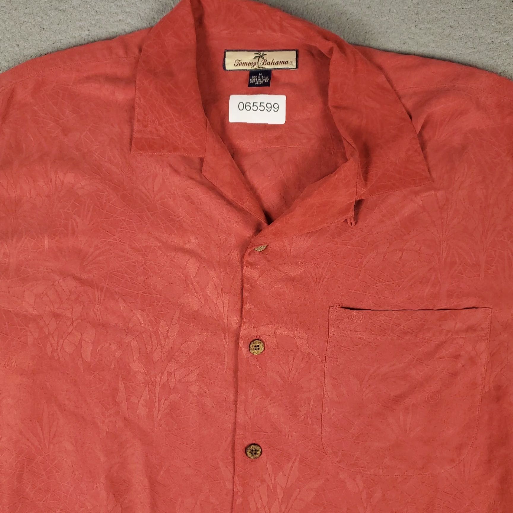 Tommy Bahama Tommy Bahama Shirt Medium Red Silk Hawaiian Button Up Short Sleeve Mens Size US M / EU 48-50 / 2 - 2 Thumbnail