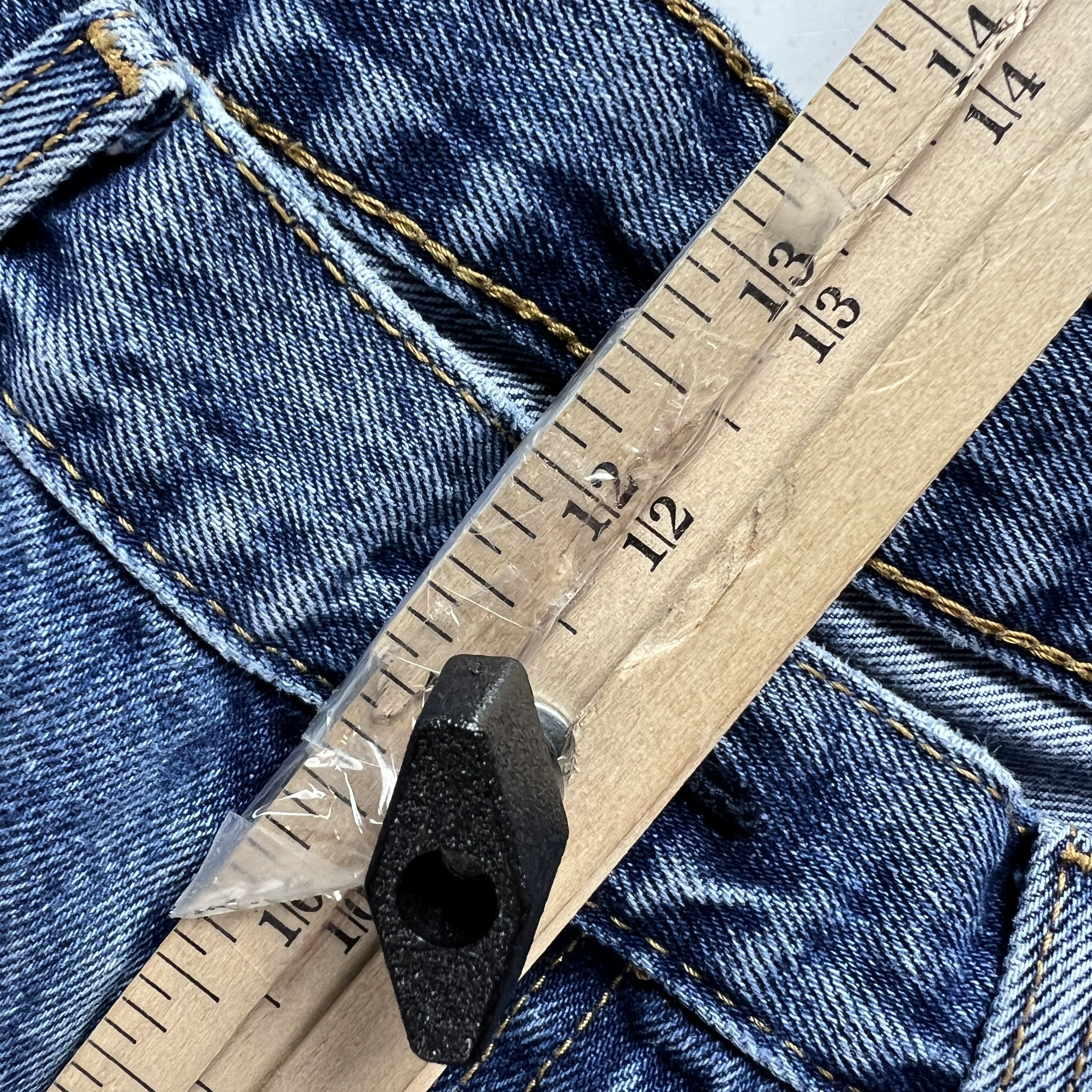 Levi's Levi's Jeans 505 Regular Straight Blue Faded Cotton Denim Size US 36 / EU 52 - 22 Thumbnail