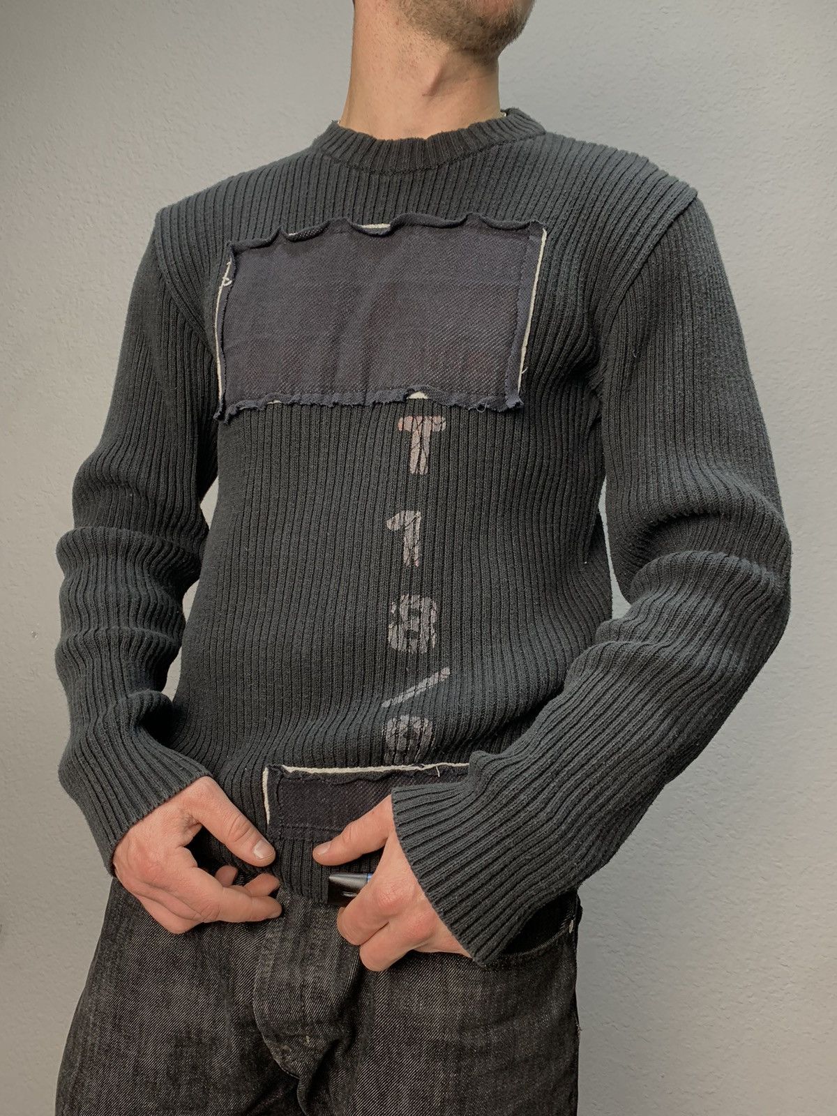 Diesel × Japanese Brand × Vintage Vintage Y2K Diesel gothic Distressed Faded Effect sweater Size US M / EU 48-50 / 2 - 1 Thumbnail