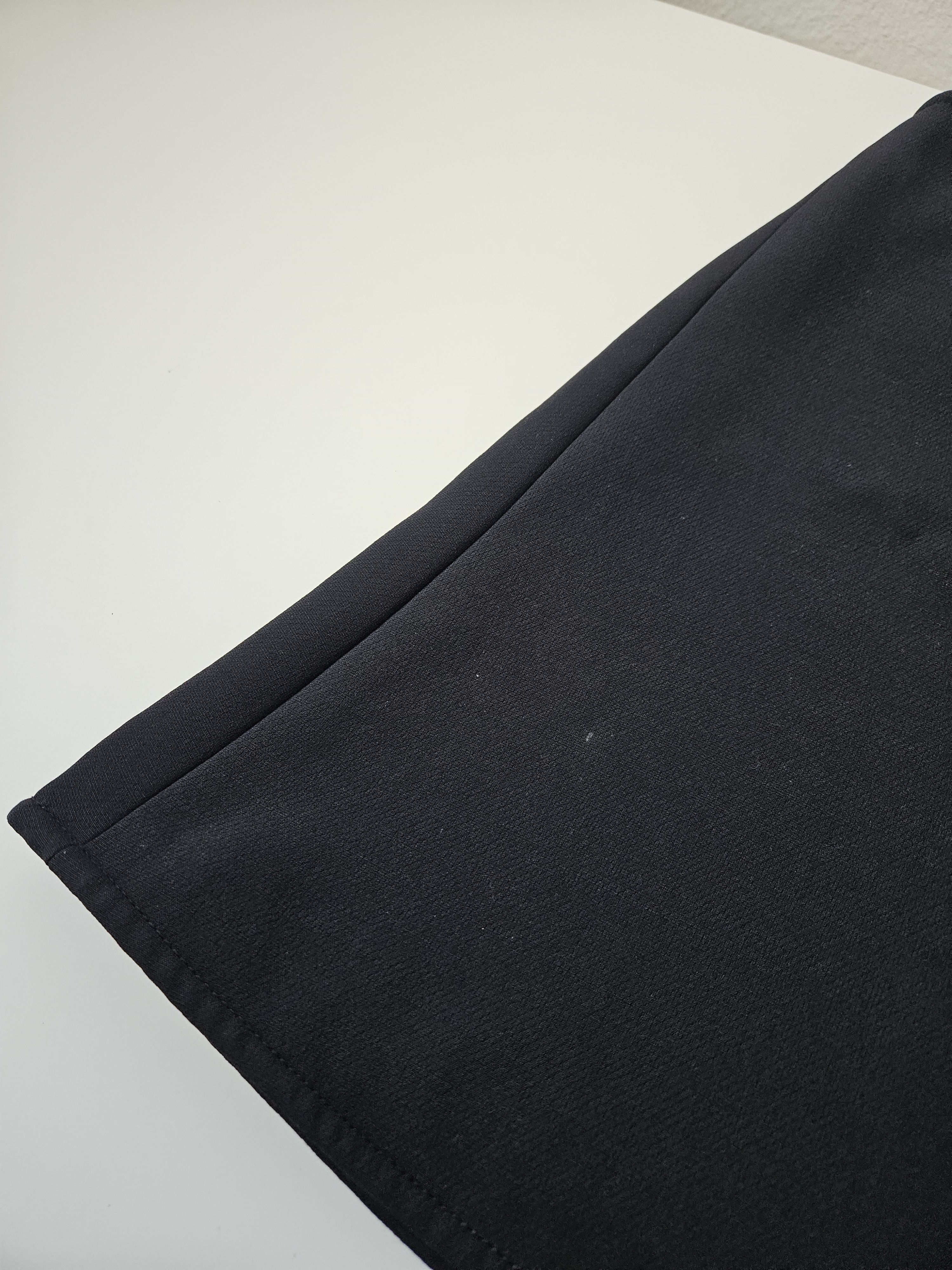 Louis Vuitton Louis Vuitton buttoned wool and silk mini skirt Size 26" / US 2 / IT 38 - 6 Thumbnail