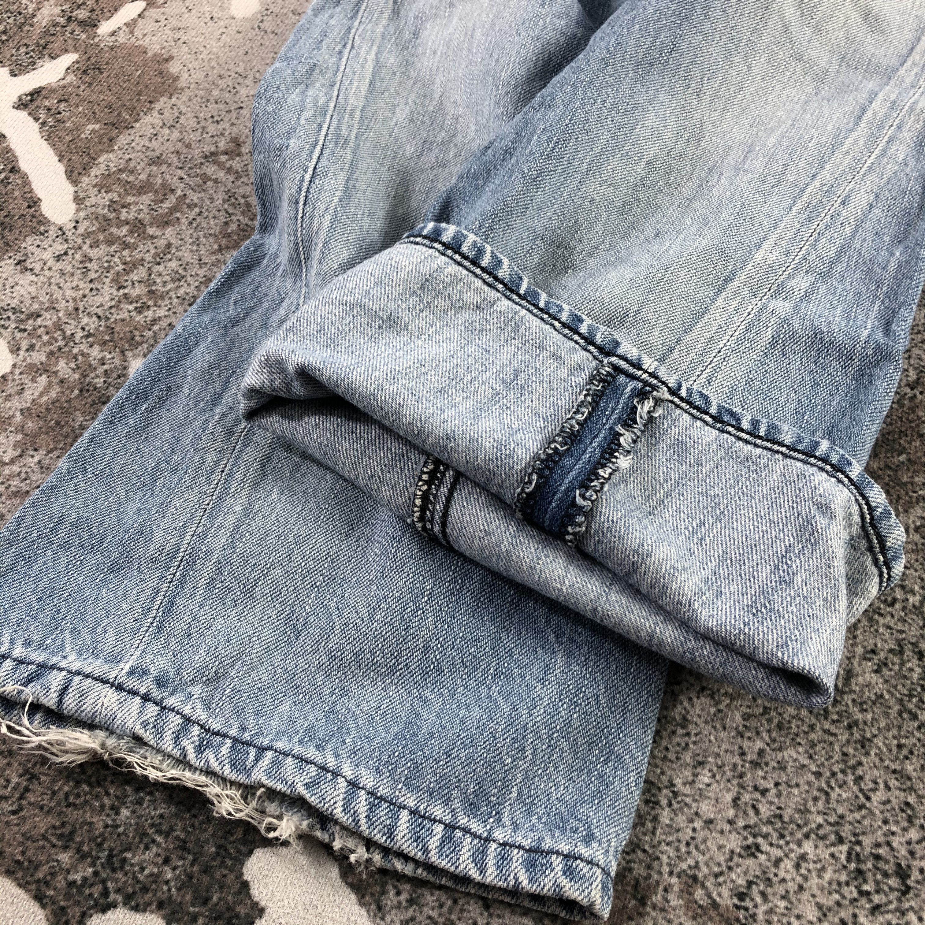 Edwin Edwin Blue Trip Jeans Medium Wash Flare Denim KJ1462 Size US 30 / EU 46 - 7 Thumbnail