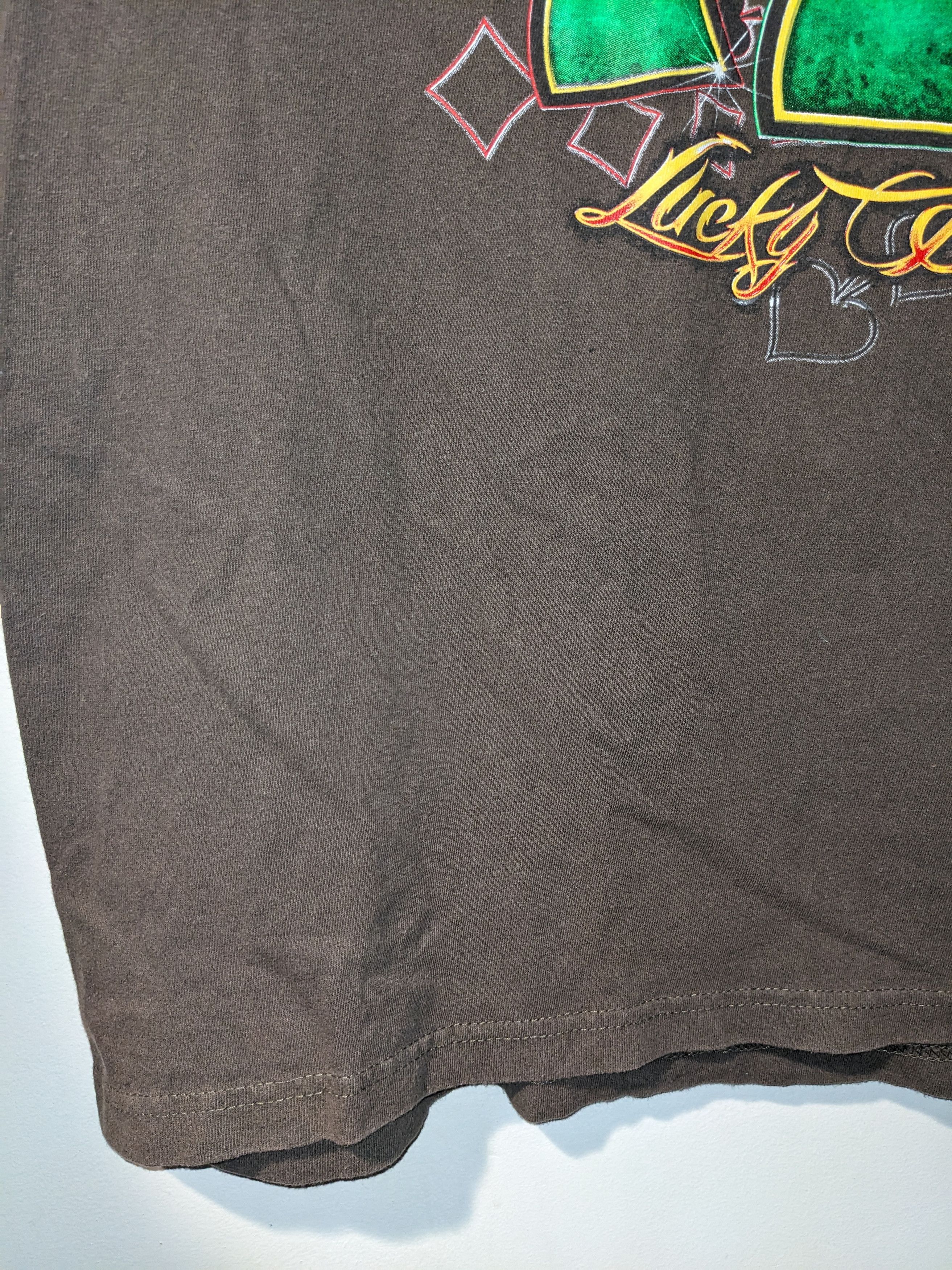 Gildan Vintage Y2K Lucky Devil Lock 777 Casino Gambling T-Shirt Size US XXL / EU 58 / 5 - 5 Thumbnail