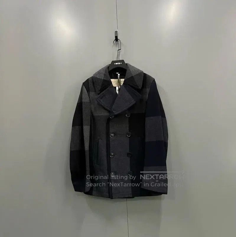 Burberry Burberry L Size Multi-Color Cotton Plaid Jacket. Size US L / EU 52-54 / 3 - 1 Thumbnail