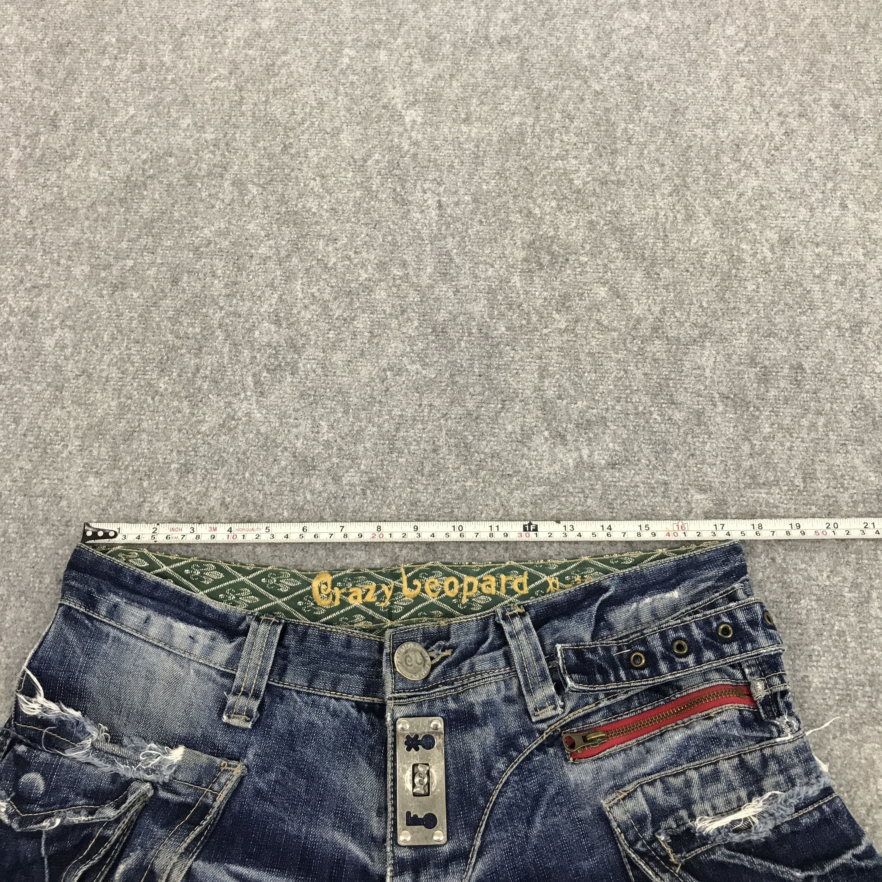 Japanese Brand Rare grazy beopard distressed pocket design pants Size US 34 / EU 50 - 9 Thumbnail