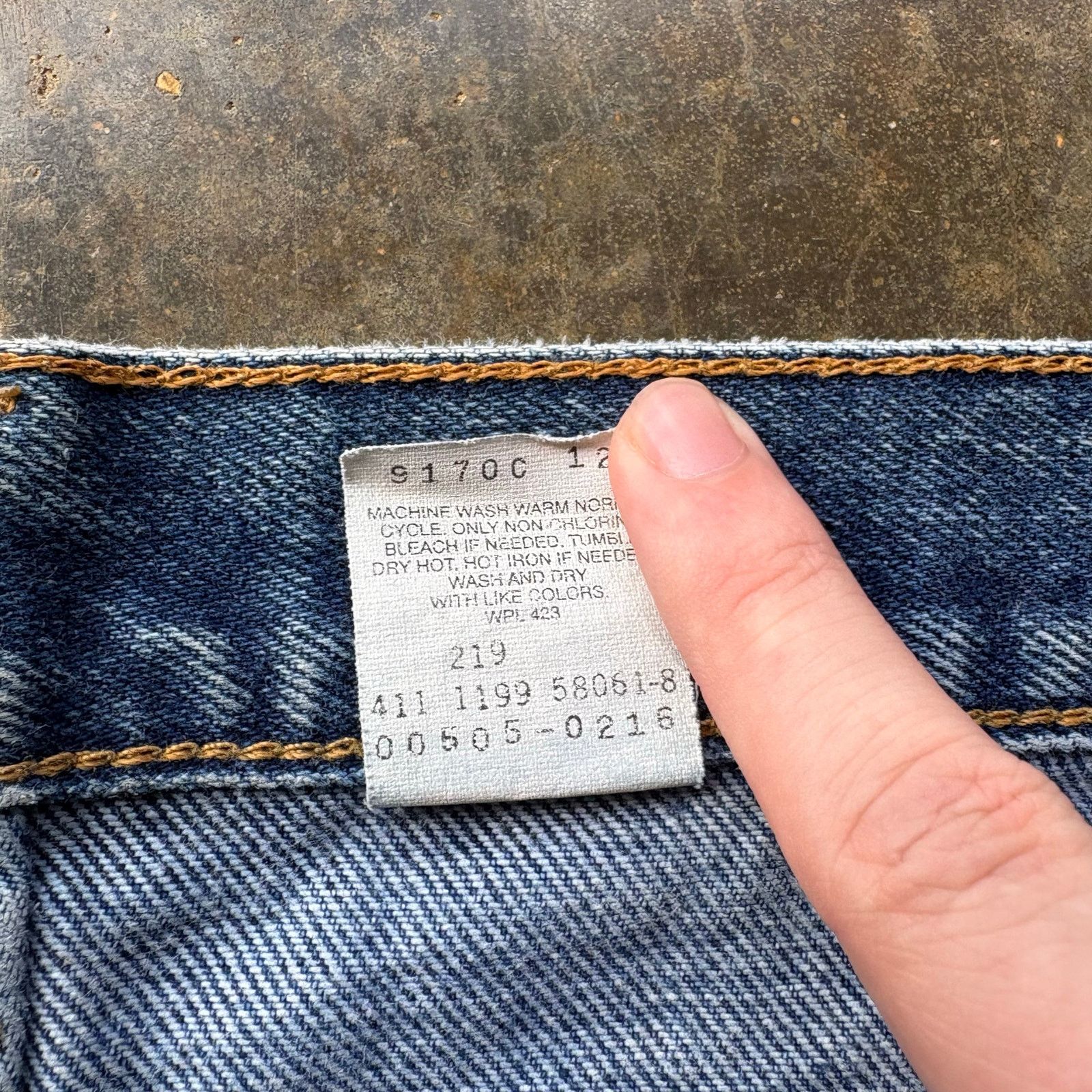 Levi's Worn In Vintage Levis 505 Blue jeans Size US 42 / EU 58 - 7 Thumbnail