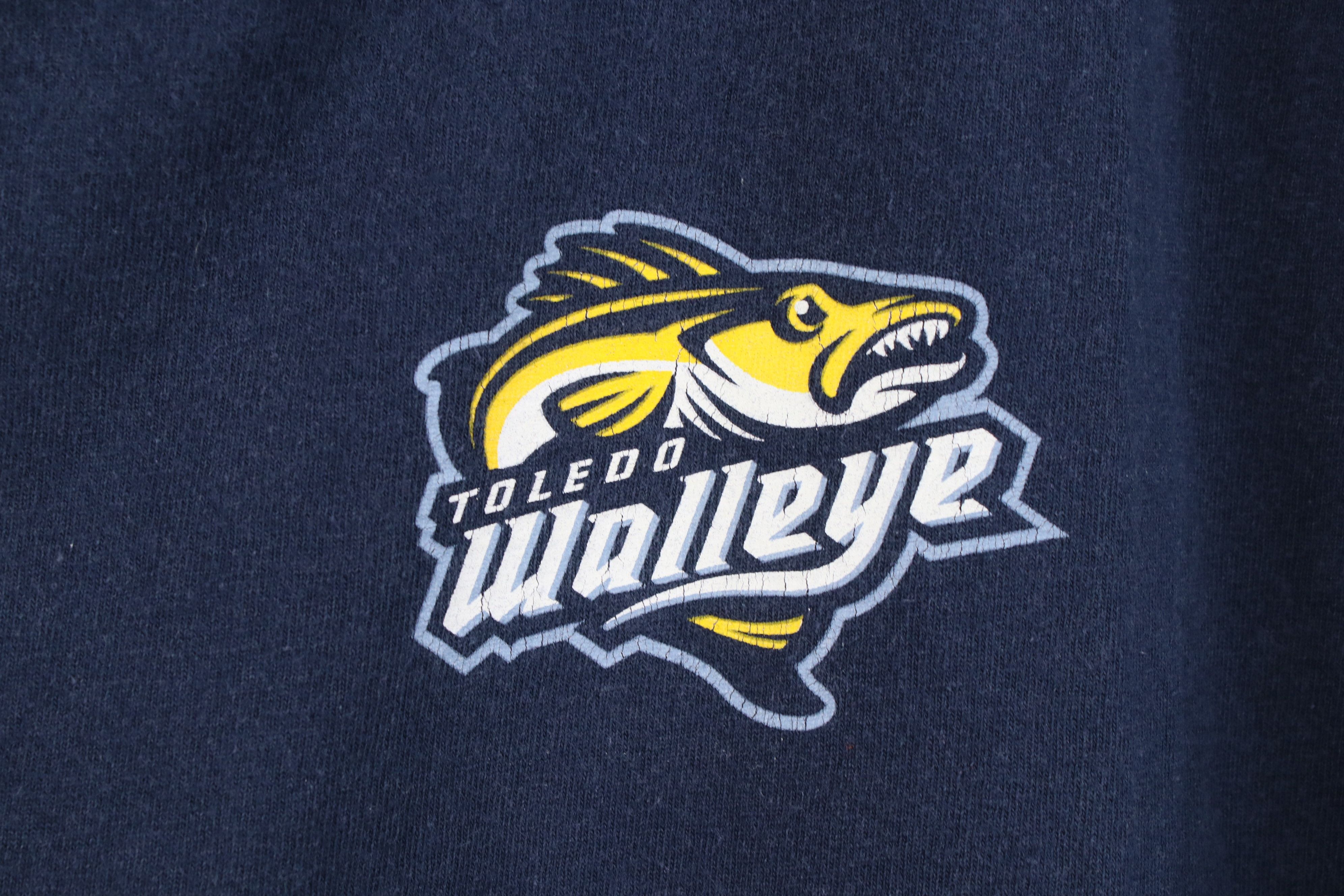 Vintage Vintage Y2K Minor League Toledo Walleye Hockey T-Shirt Blue Size US L / EU 52-54 / 3 - 4 Thumbnail