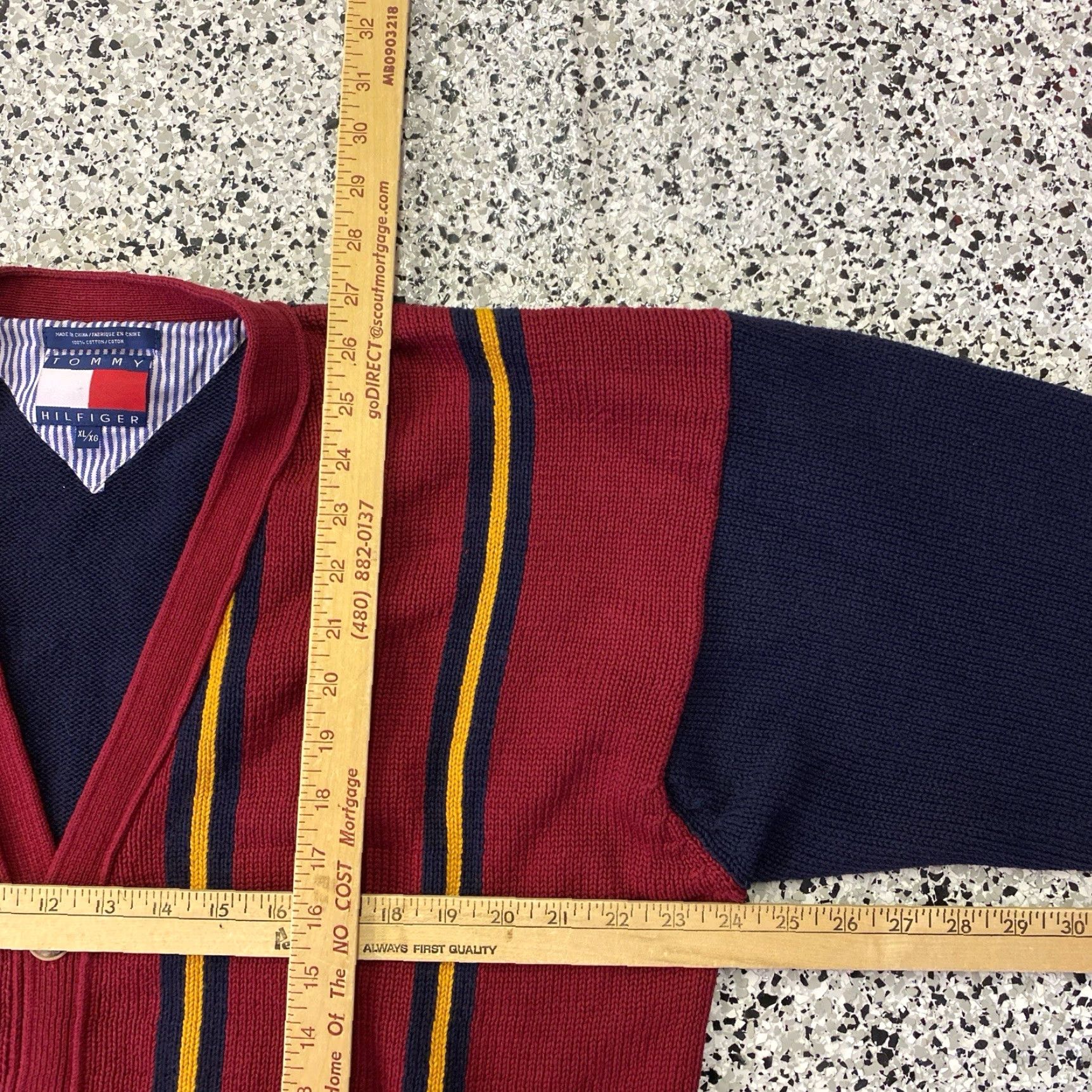 Tommy Hilfiger VINTAGE Tommy Hilfiger Sweater Cardigan Men’s XL Blue Navy Knit 90s Logo Buttons Size US XL / EU 56 / 4 - 3 Thumbnail