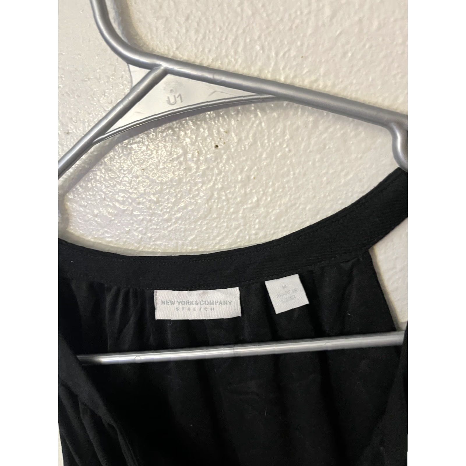 Vintage New York & Company Blouse Sleeveless Black Women Medium Size M / US 6-8 / IT 42-44 - 2 Thumbnail