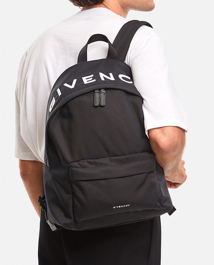 Givenchy o1srvl11e0525 Size: OS/ Essential U Backpack in Black Size ONE SIZE - 5 Thumbnail