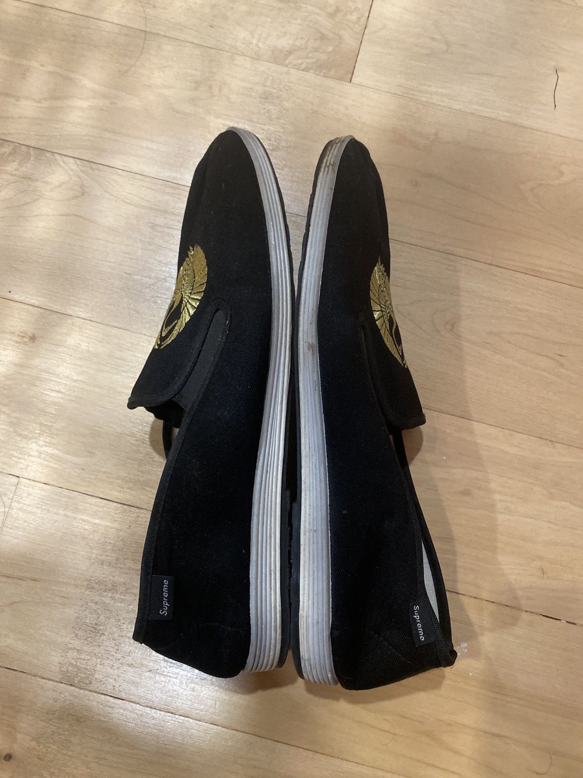 Sasquatchfabrix × Supreme Supreme Slippers Size US 10 / EU 43 - 7 Thumbnail