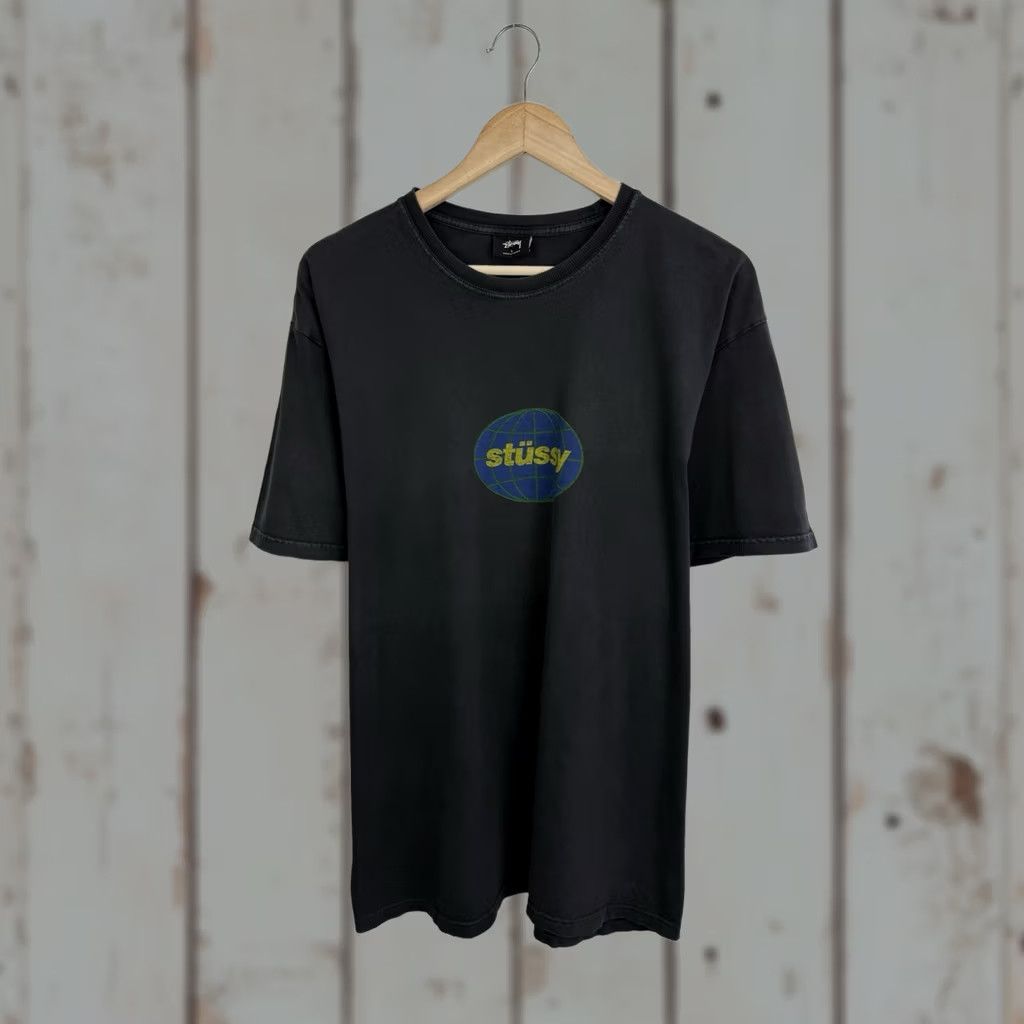 Vintage VINTAGE Stussy T-Shirt Retro Gr ay Pigment Global Y2K Hype Size L Mens Size US L / EU 52-54 / 3 - 1 Thumbnail