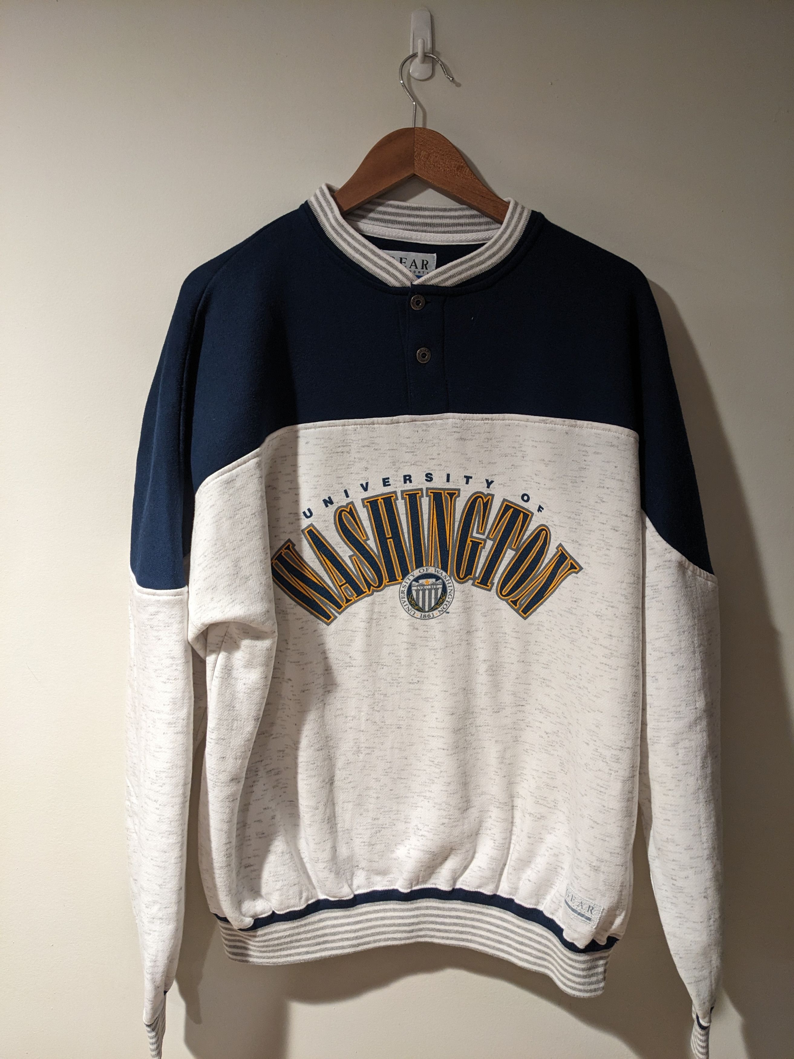 Vintage Vintage 90s University of Washington College Sweatshirt Size US XL / EU 56 / 4 - 1 Thumbnail