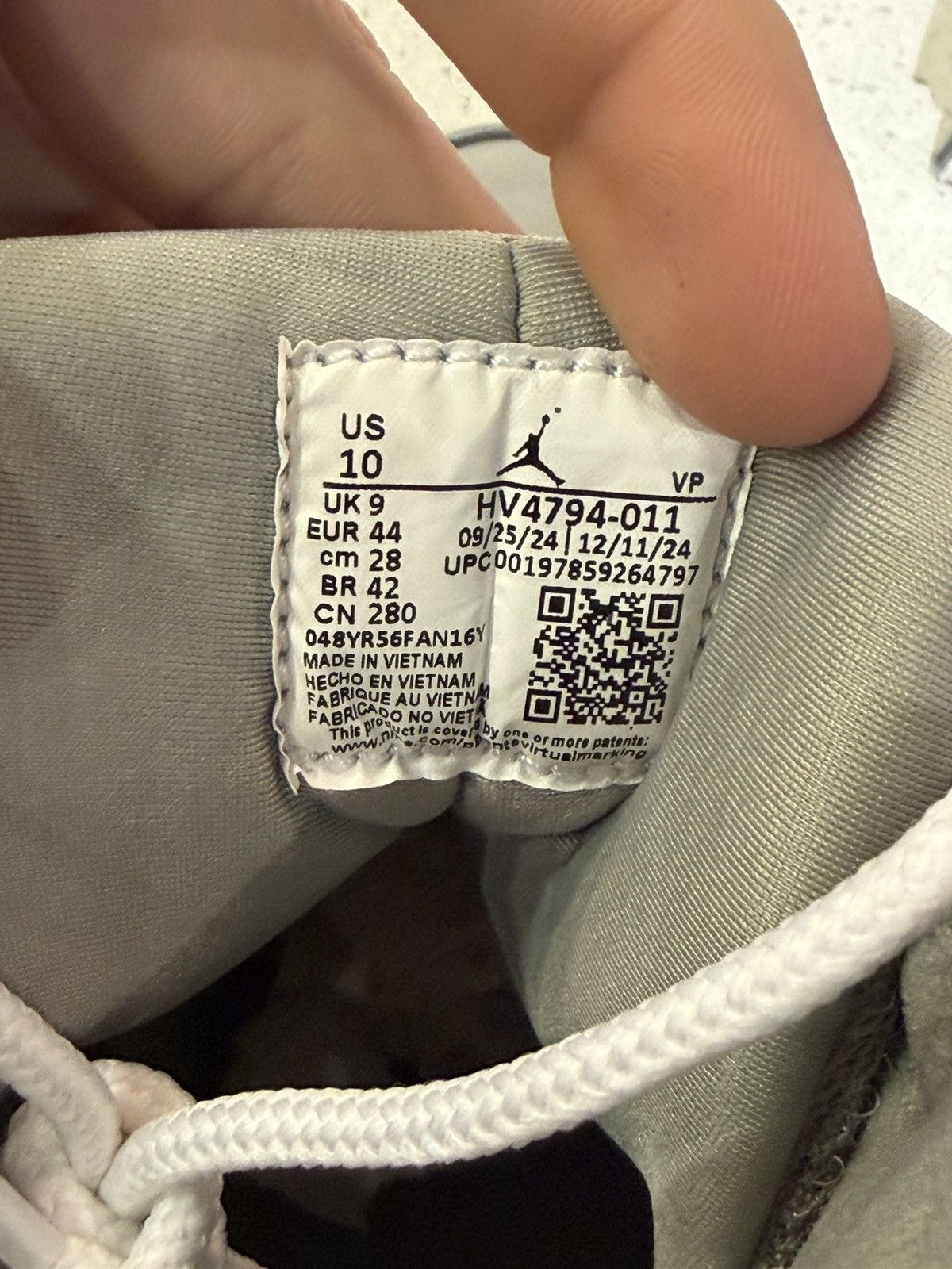 Jordan Brand Size 10 - Jordan 9 Retro Cool Grey (2025) Size US 10 / EU 43 - 6 Thumbnail