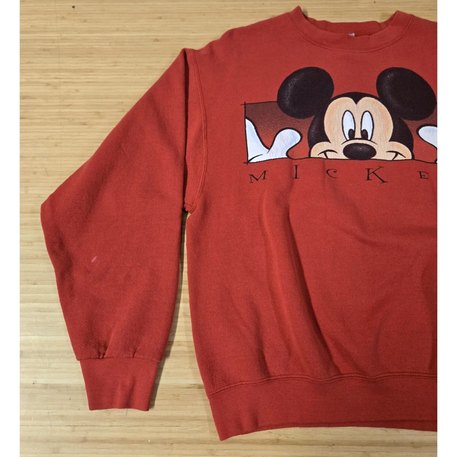 Disney VINTAGE Disney Store Sweatshirt Mens Medium Mickey Mouse Graphic Made USA 90s Size US M / EU 48-50 / 2 - 4 Thumbnail
