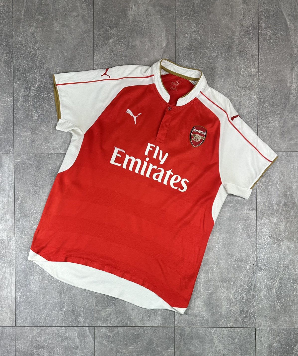 Puma Puma Arsenal Home 2015/16 Soccer Jersey Size US XL / EU 56 / 4 - 1 Thumbnail