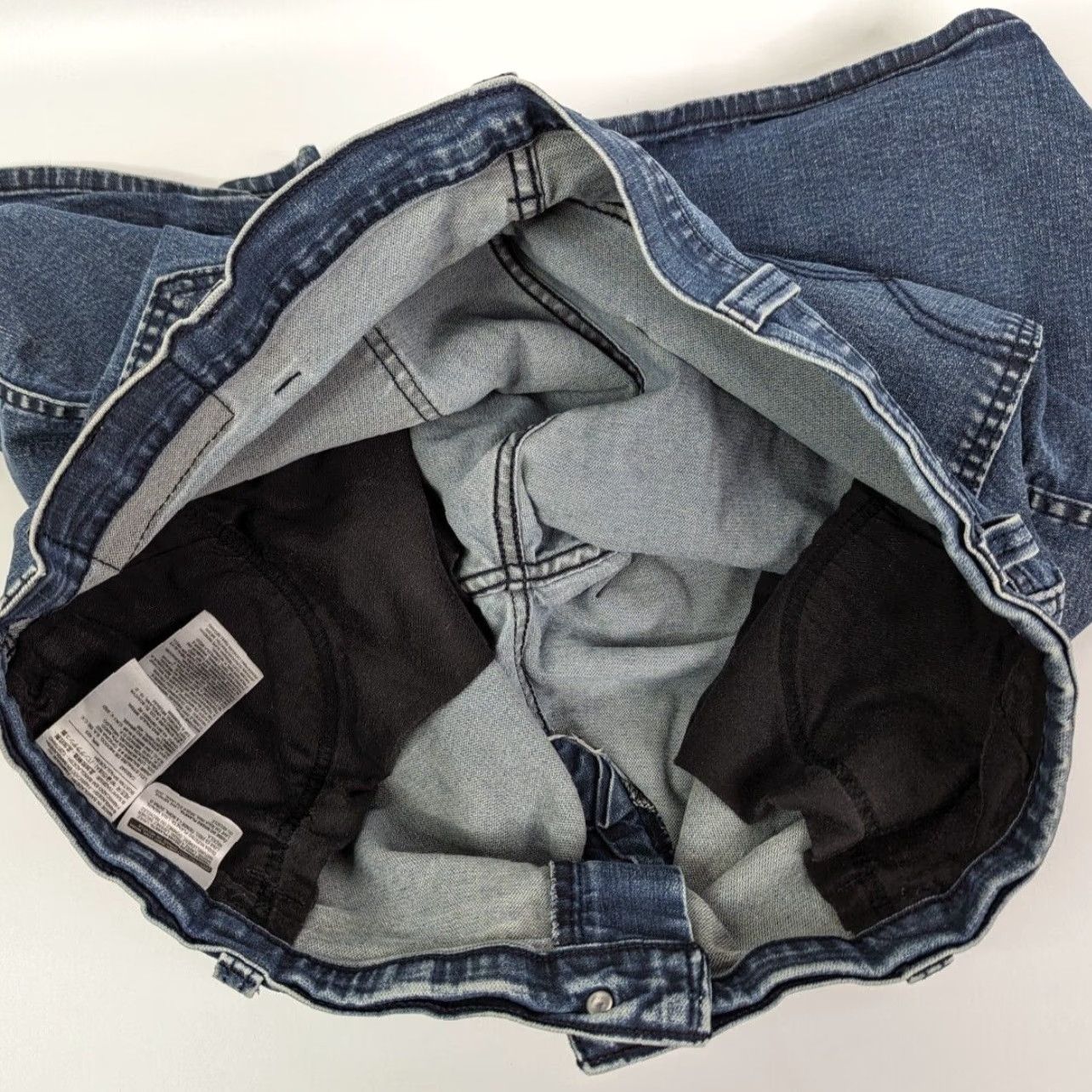 Levi's Levi's 569 Blue Denim Jean Shorts Stretch Rugged Work Wear Skater Men's Size 42 Size US 42 / EU 58 - 6 Thumbnail