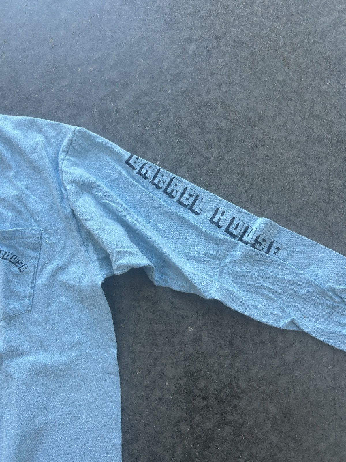 Vintage Vintage 80s Barrel House Longsleeve Graphic Tee Size US L / EU 52-54 / 3 - 13 Thumbnail