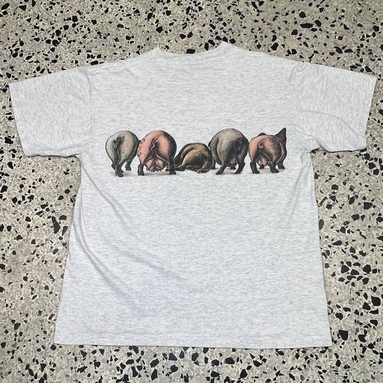 Japanese Brand × Vintage VINTAGE 90S SINGLE STITCH SILLY LITTLE PIGS TEE Size US L / EU 52-54 / 3 - 4 Thumbnail