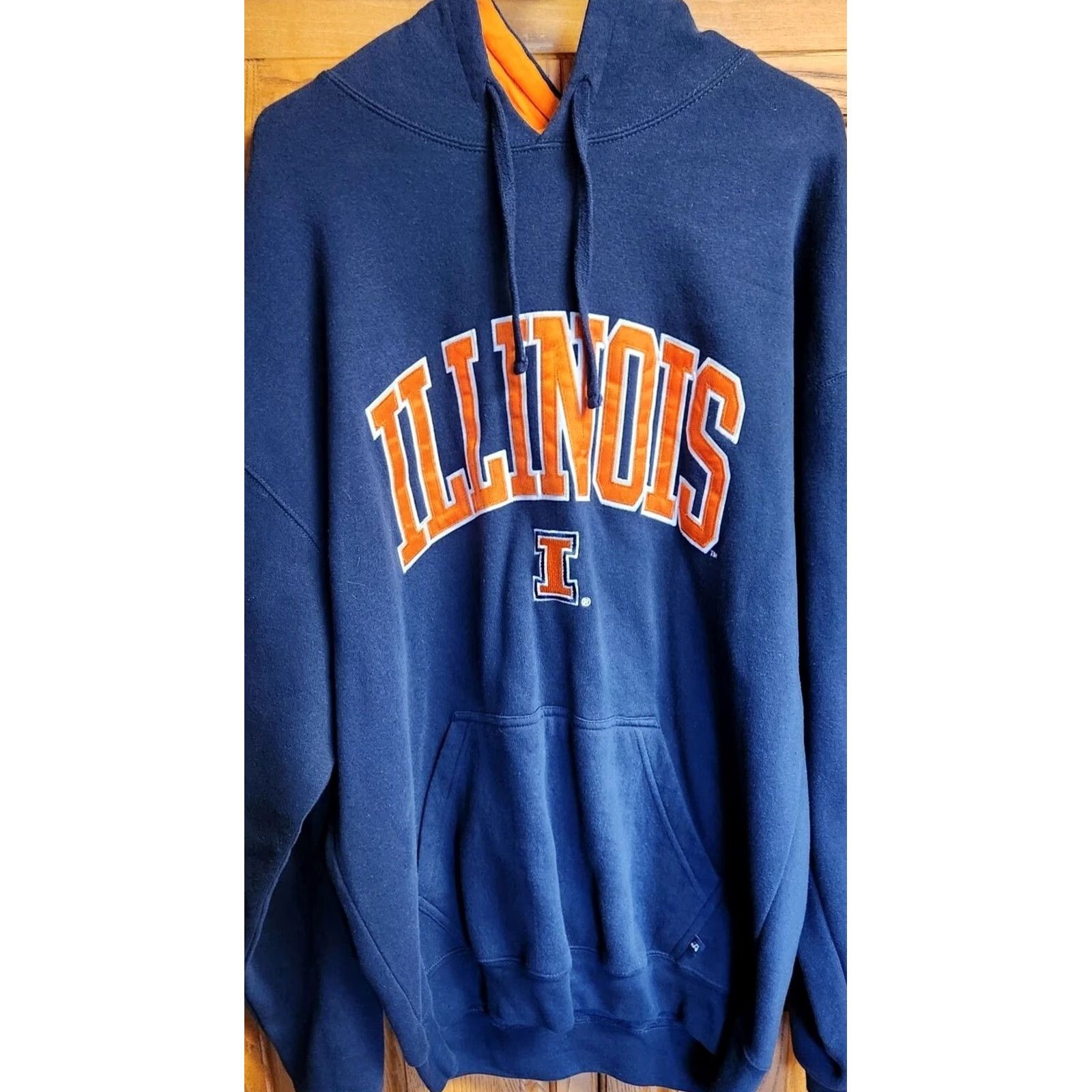 Vintage VINTAGE J. America Illinois Hoodie Mens 2XL Sweatshirt Illini Chief Embroidered Blue Graphic Print Hoodie Mens XL? Size US XXL / EU 58 / 5 - 2 Thumbnail