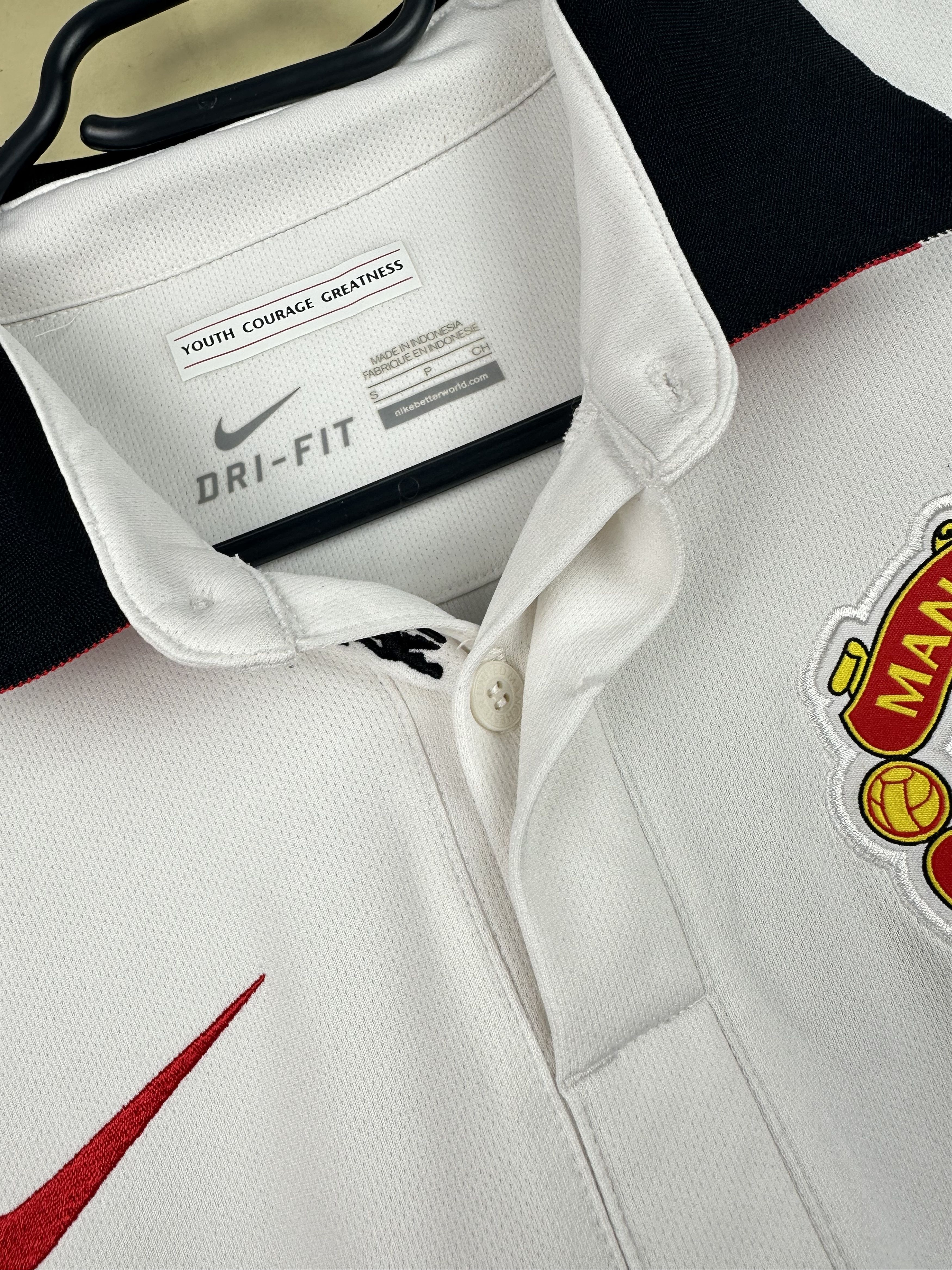 Nike Manchester United football shirt 2014 Soccer Nike Jersey Size US S / EU 44-46 / 1 - 5 Thumbnail
