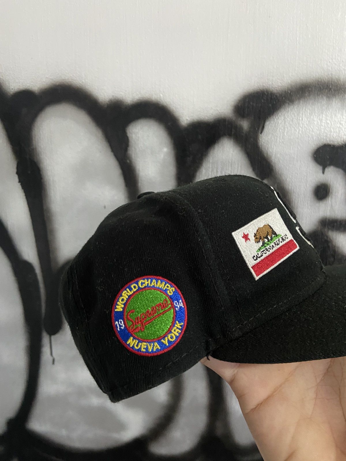 Supreme Supreme New Era GodFellas "Never Rat" 06' Size ONE SIZE - 3 Thumbnail